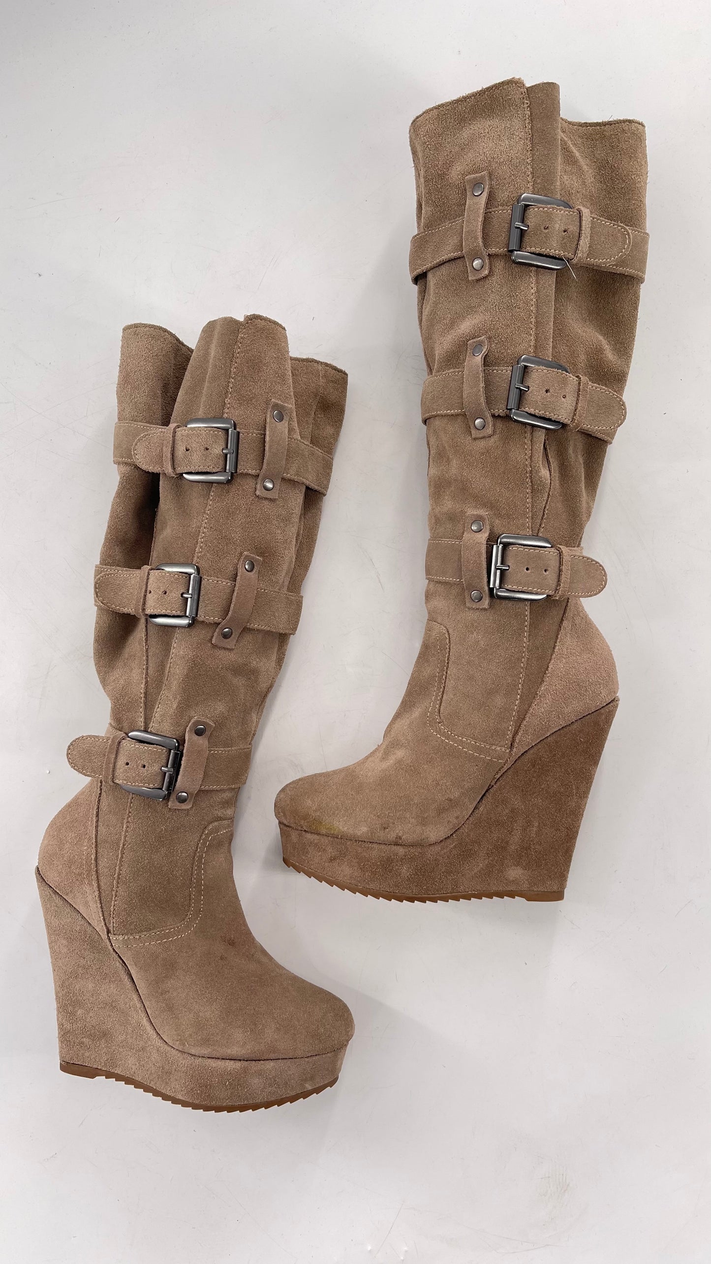Vintage Bakers Genuine Suede Leather Gray/Tan Wedge Platform Knee High Boots with Gun Metal Buckles (6)