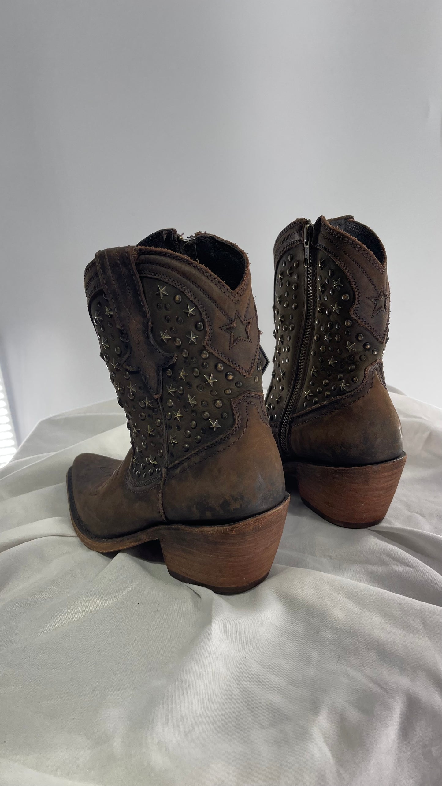 LIBERTY BLACK Handmade in Mexico Leather Cowboy Boots with Star Studs (7.5)