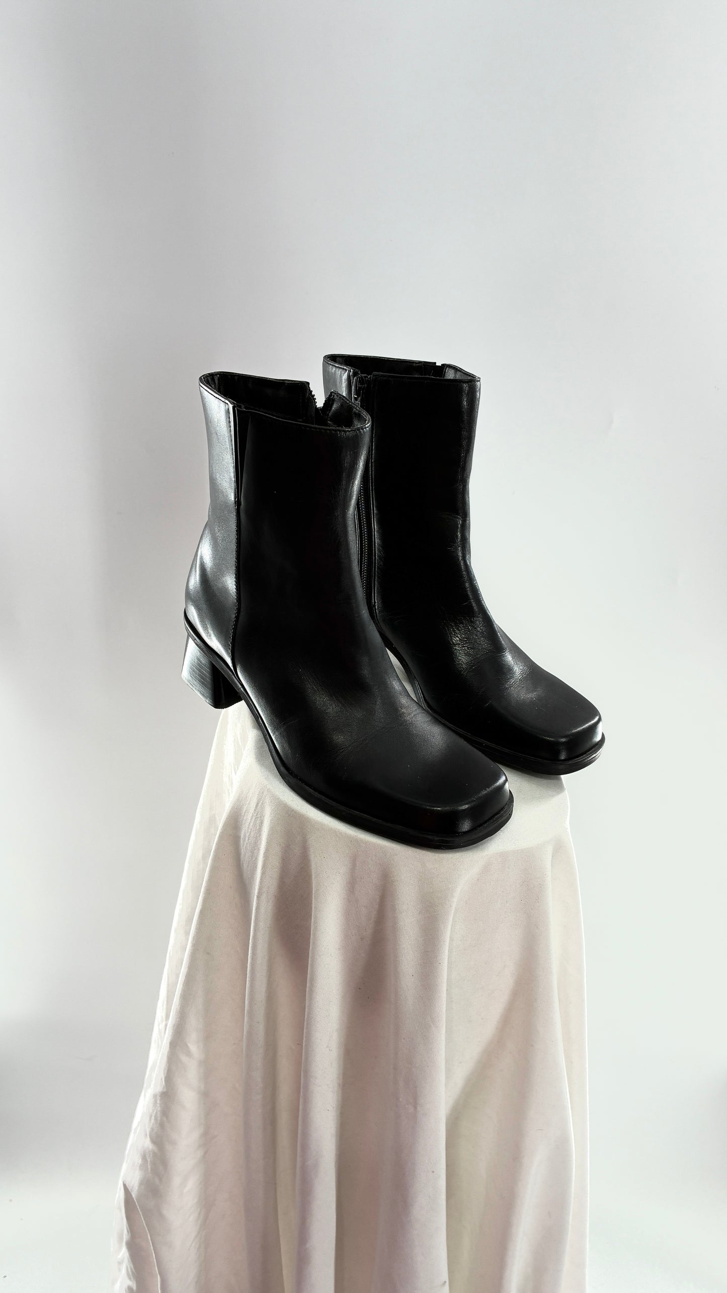 Vintage Naturalizer Black Square Toe Genuine Leather Block Heel Boots Made in Brazil (8)