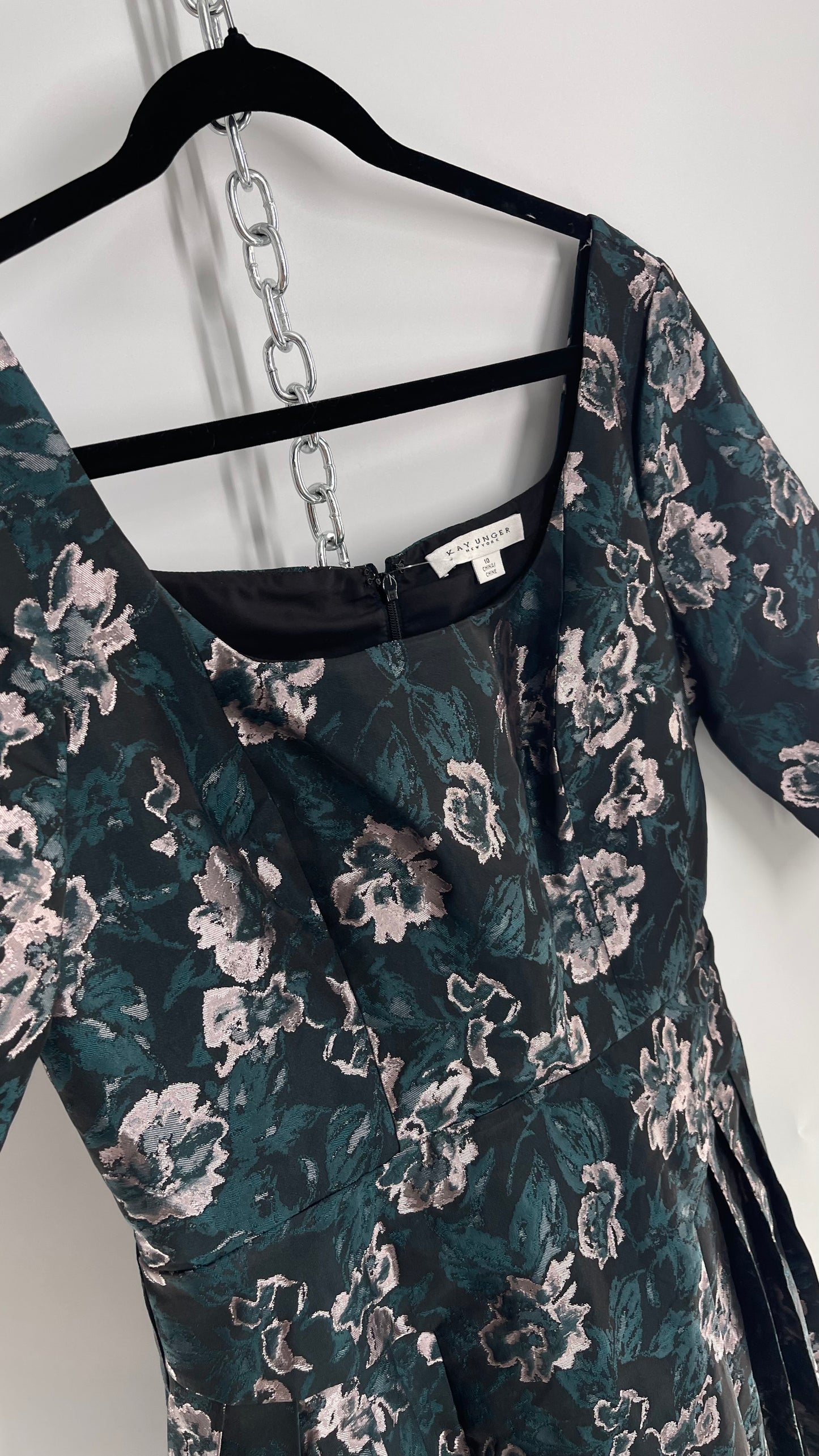 Kay Unger New York Jacquard Tapestry Dress (10)