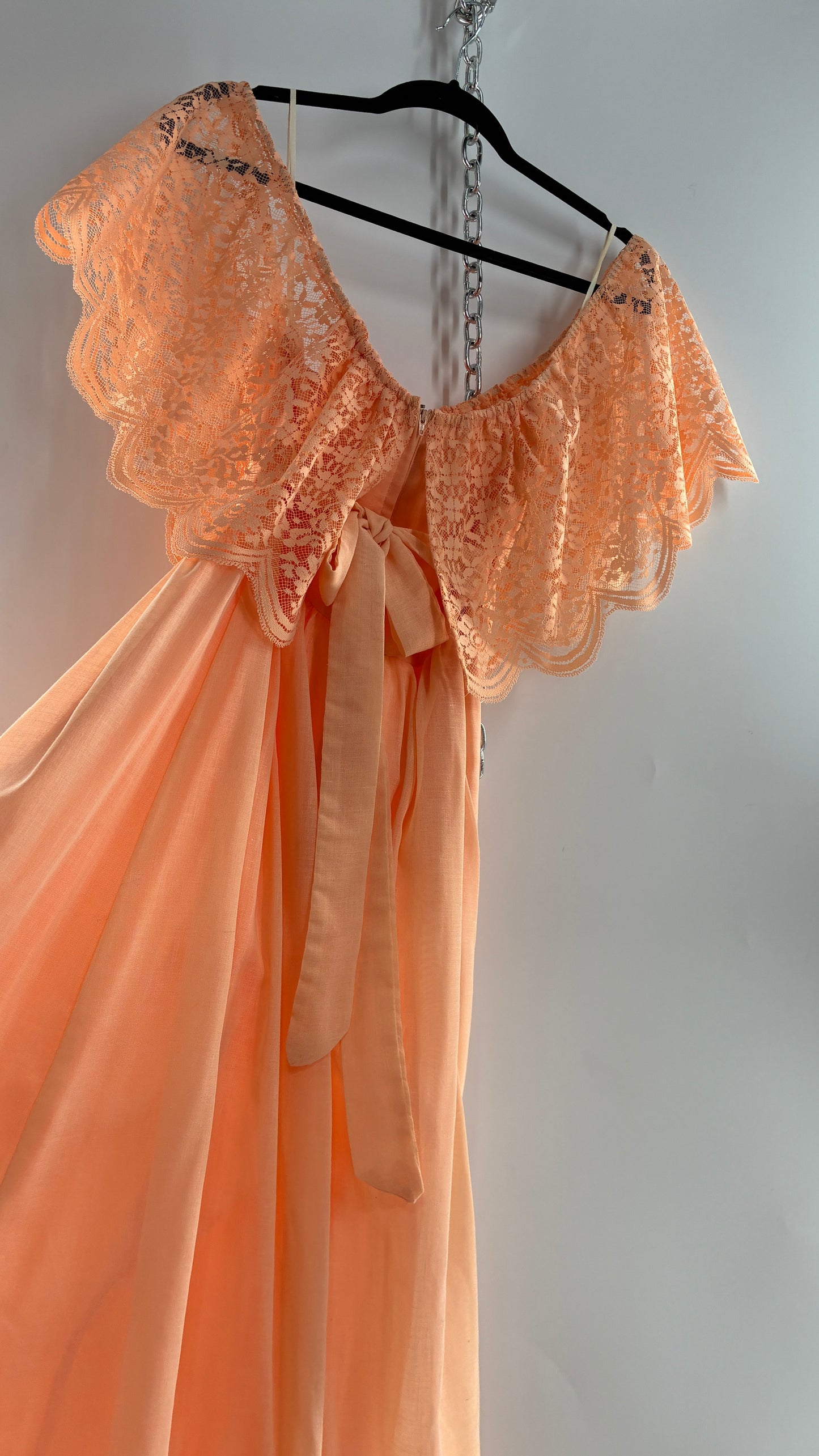 Vintage 1960s Ruffled Off the Shoulder Peach Full Length Voluminous Gown with Tie Back (9/10)