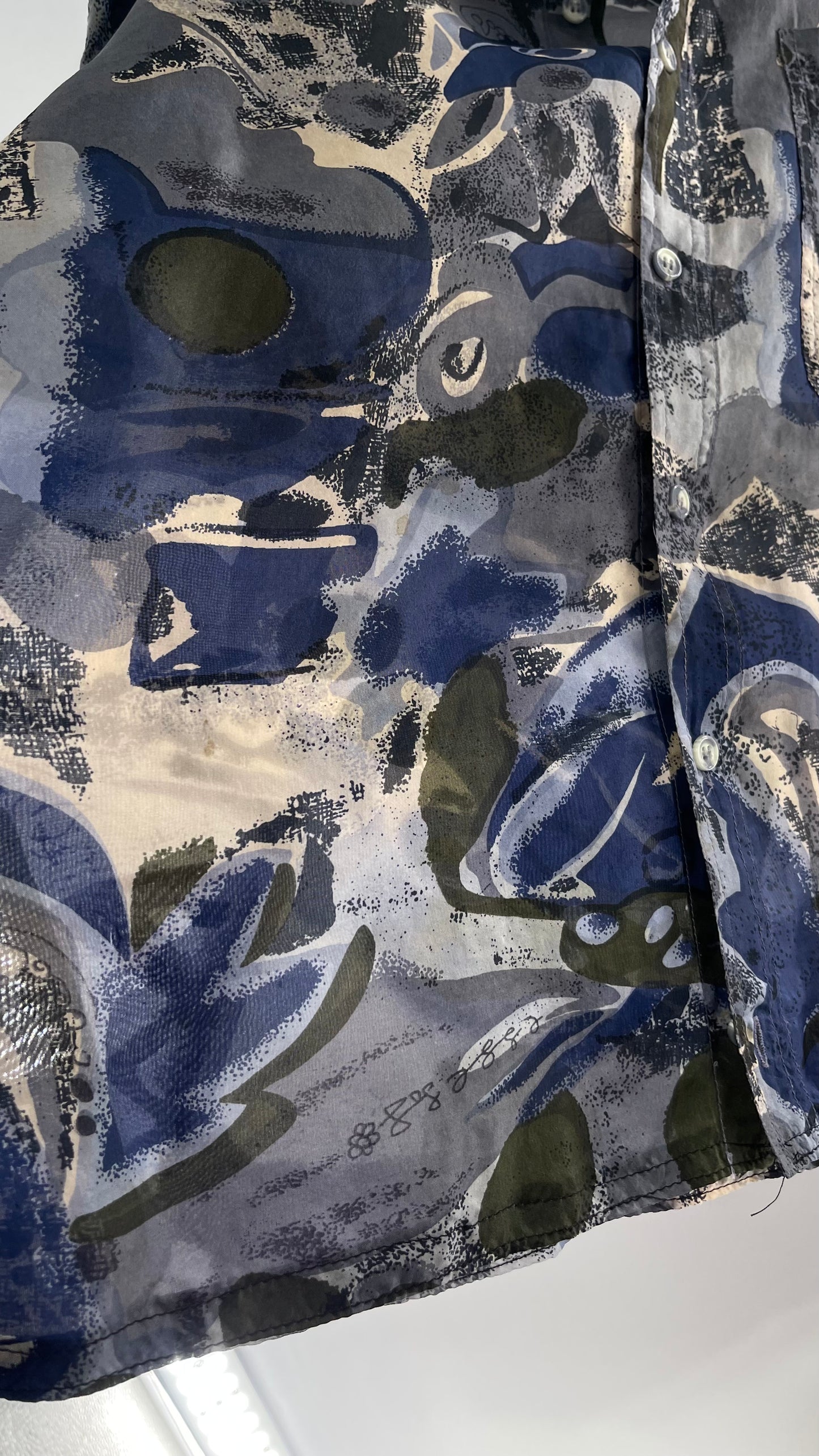 Vintage SURPRISE 100% Silk Blue Green Patterned Short Sleeve Button Up (Medium)