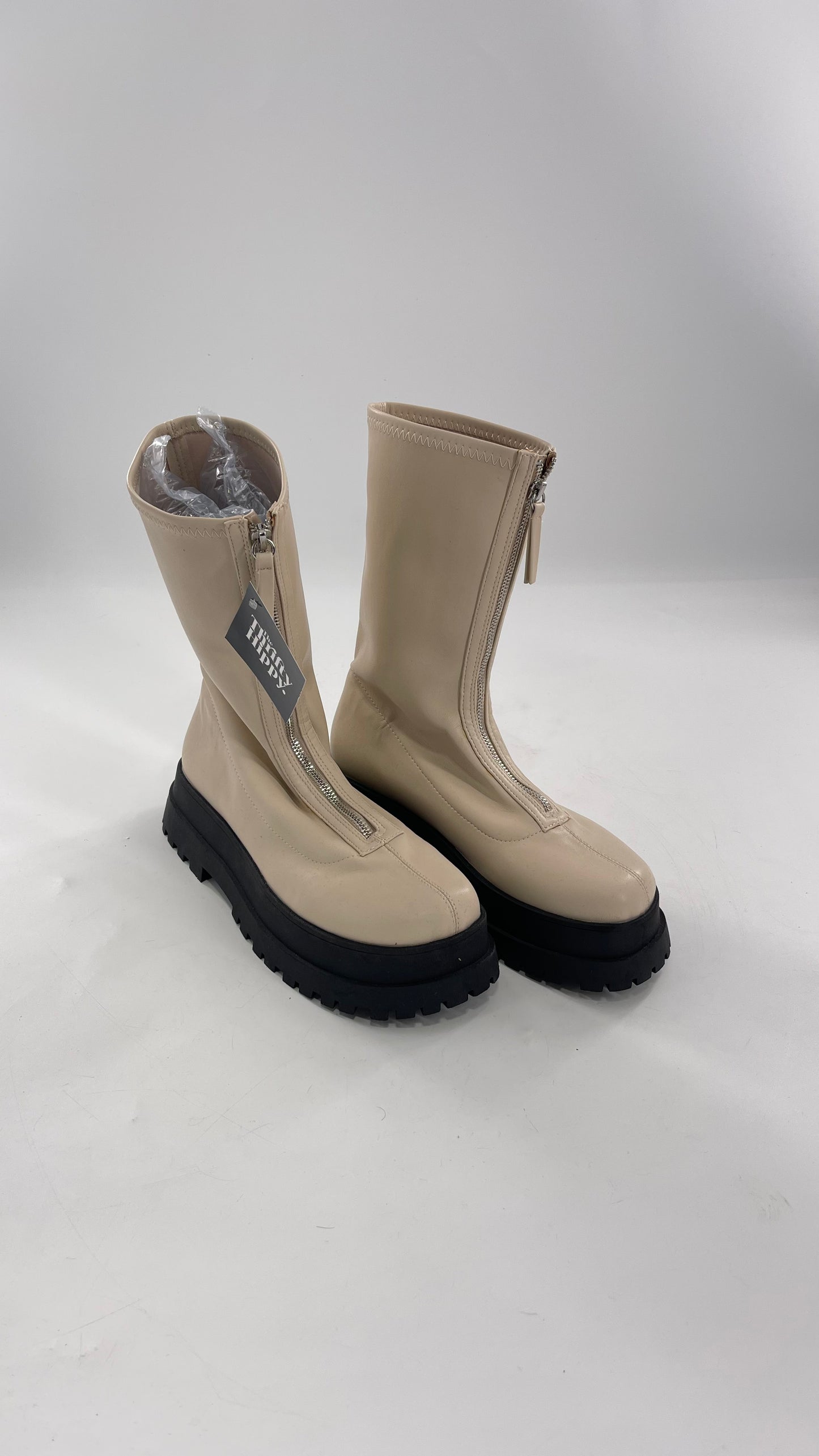 Urban Outfitters Cream Zip Front Boot with Contrast Platform (10)