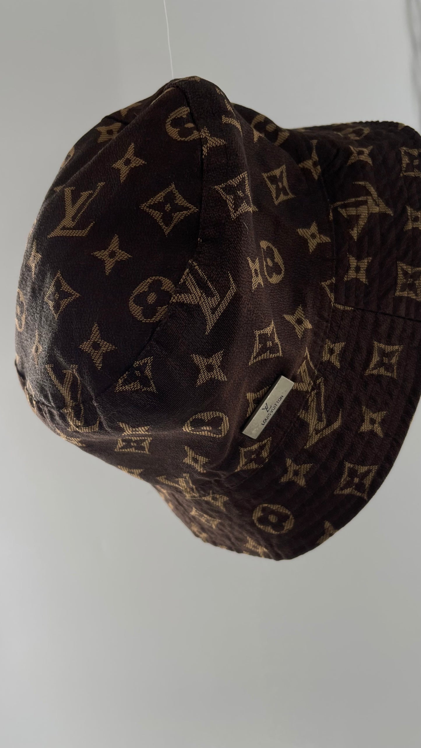Unauthenticated Louis Vuitton Brown Monogram Bucket Hat