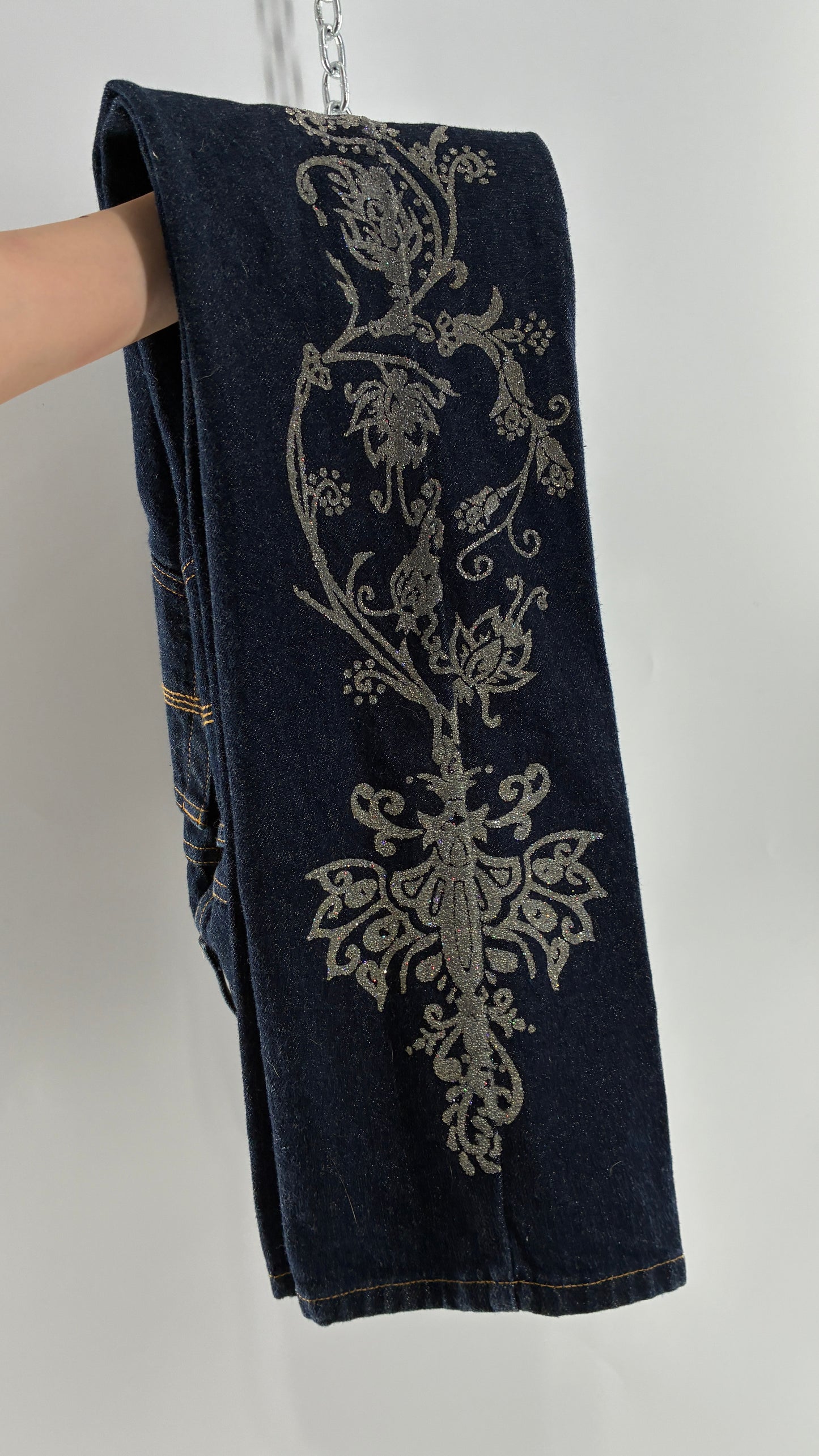 Vintage EXPRESS JEANS Dark Wash with Iridescent, Embellished, Textured Design Running Down Pant Leg (3/4)