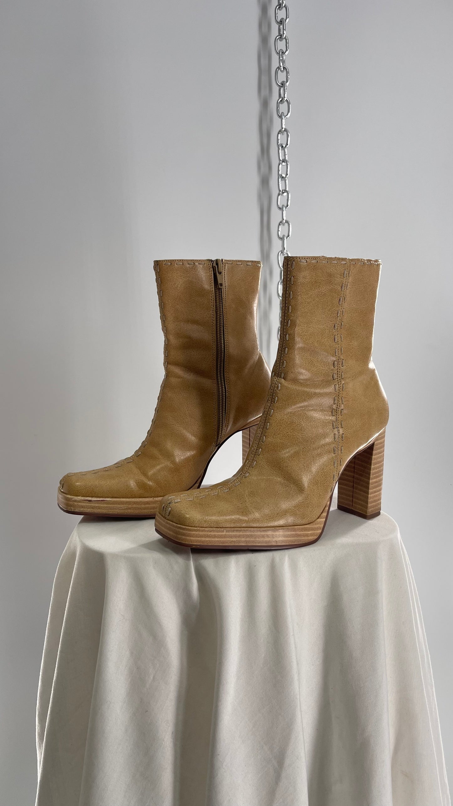 Vintage LEI Tan Square Toe Platform Booties with Stitch Detailing (6.5)
