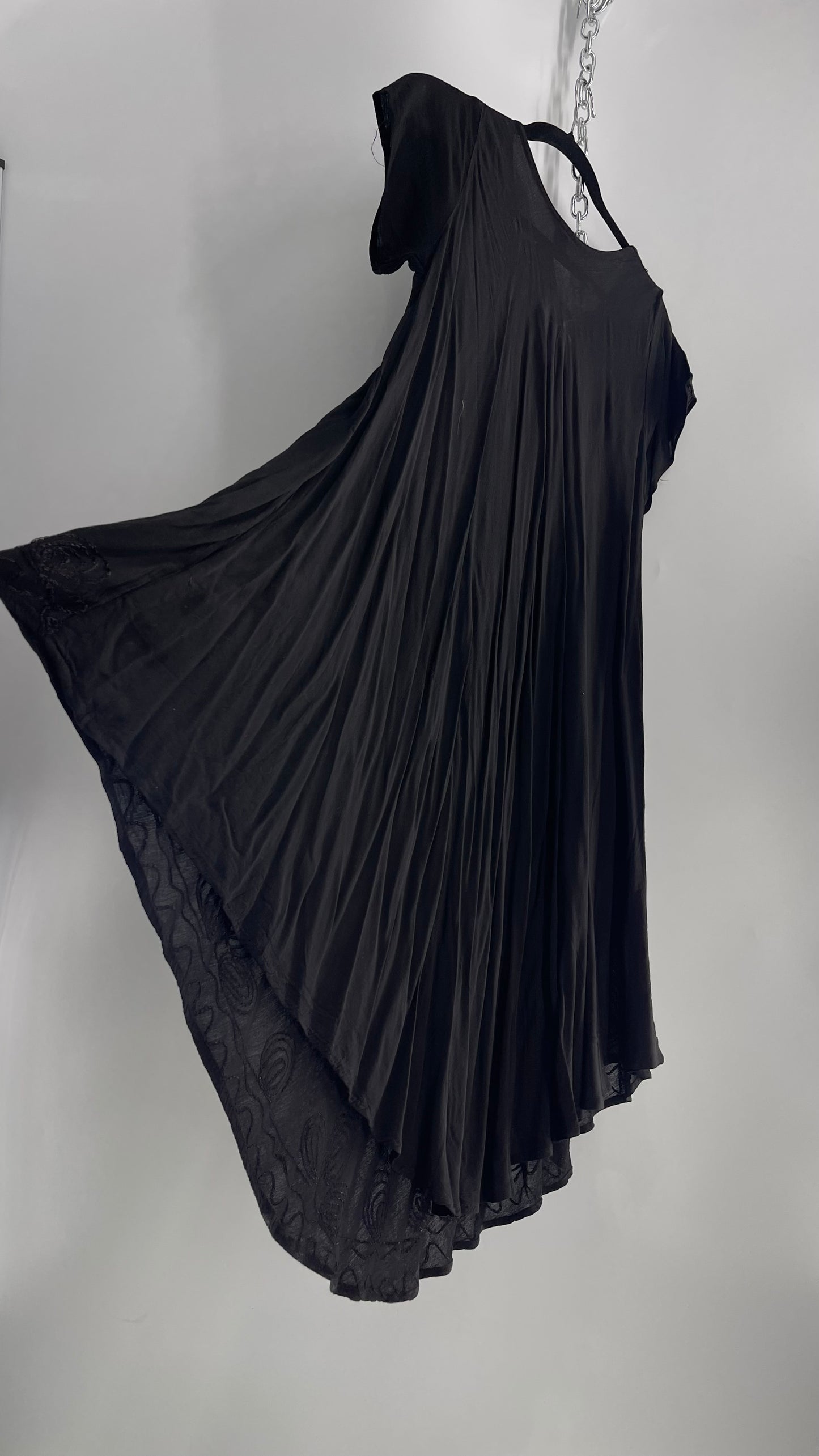 Vintage Voluminous Black Embroidered Goth Fairy Dress (Medium)