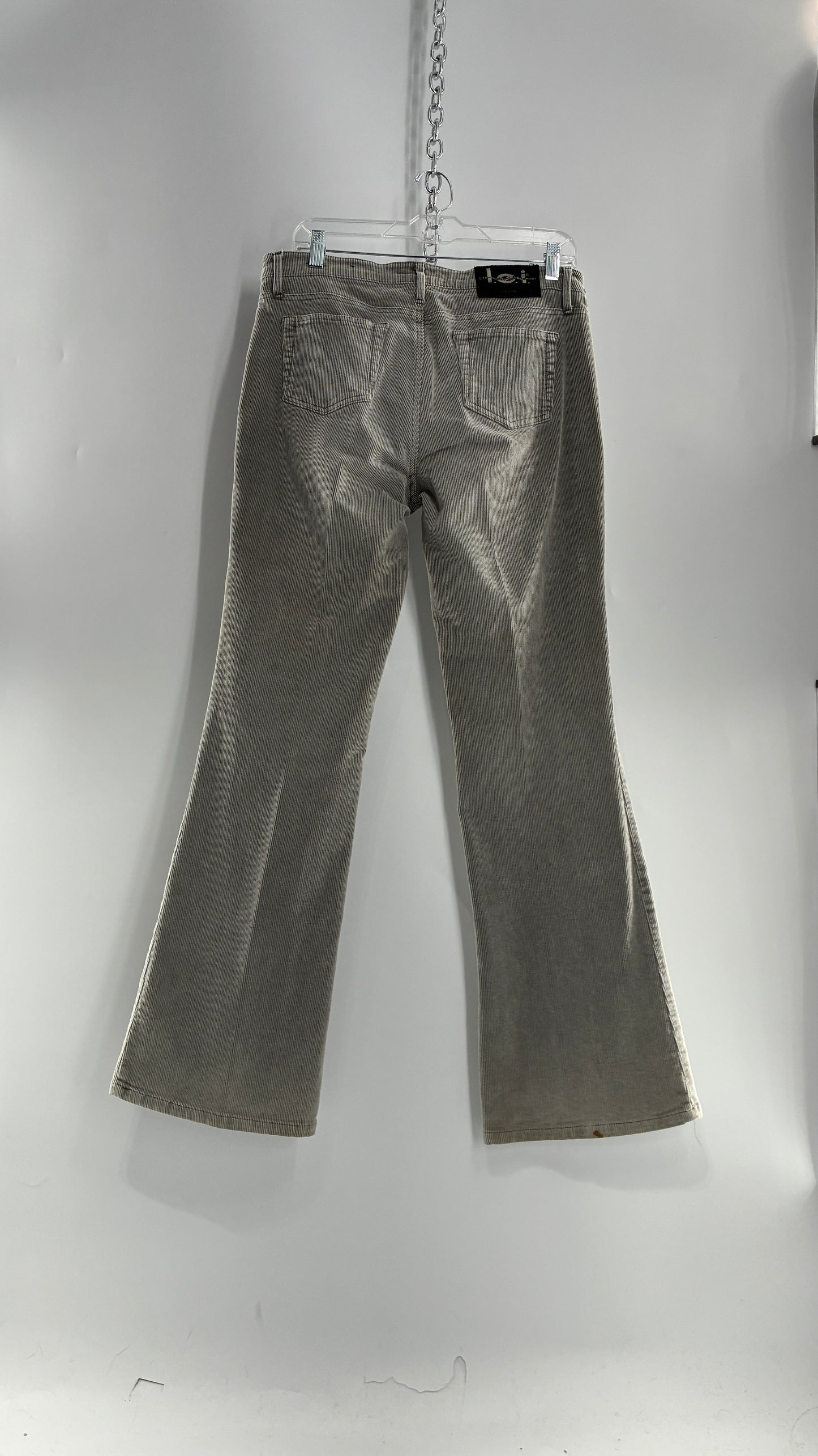 Vintage LEI Grey Corduroy Flare Pants with Fading Detail (13)