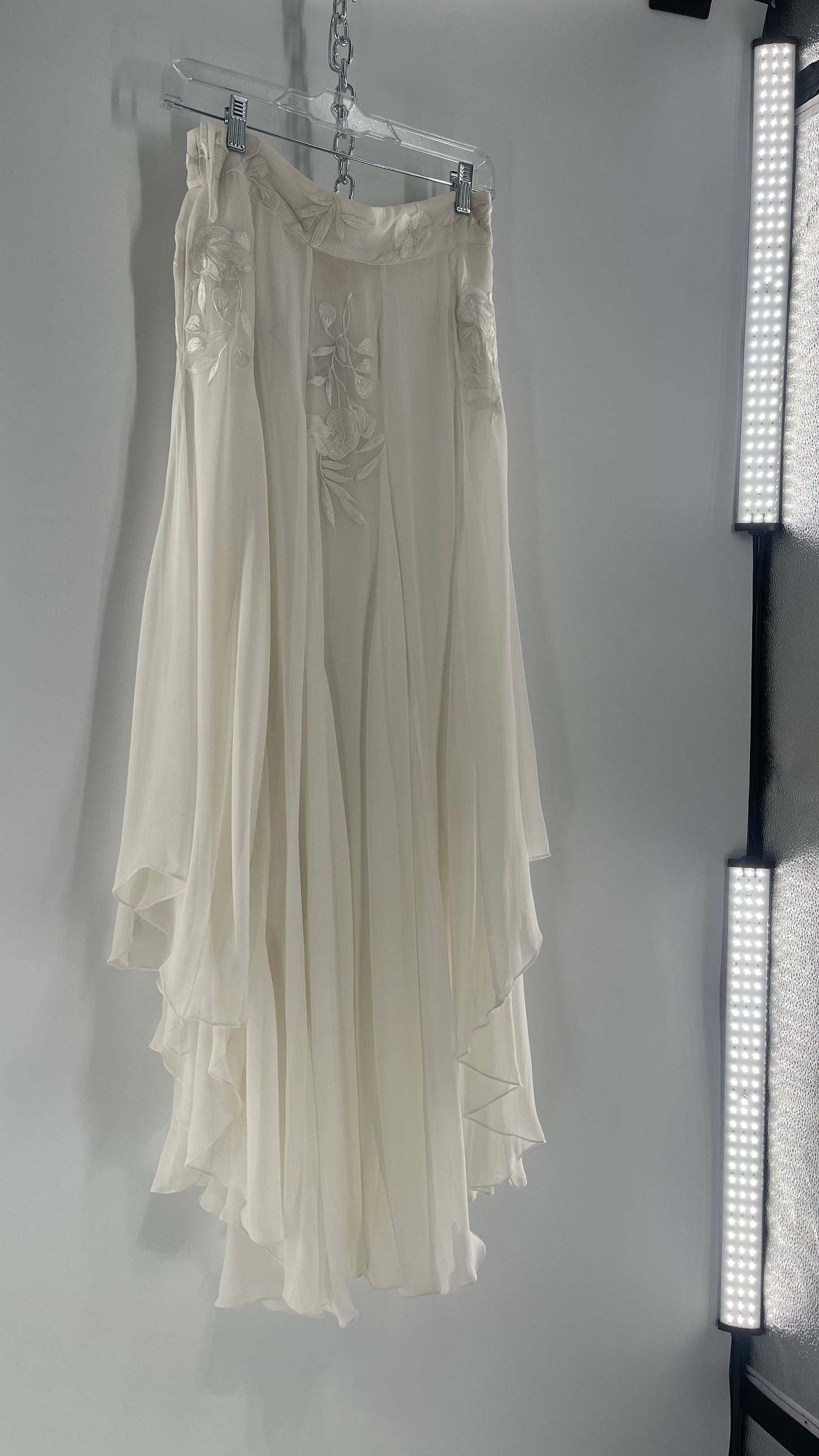 ROCOCO SAND White Hankerchief Hem Skirt with Embroidered Waistline (Medium)