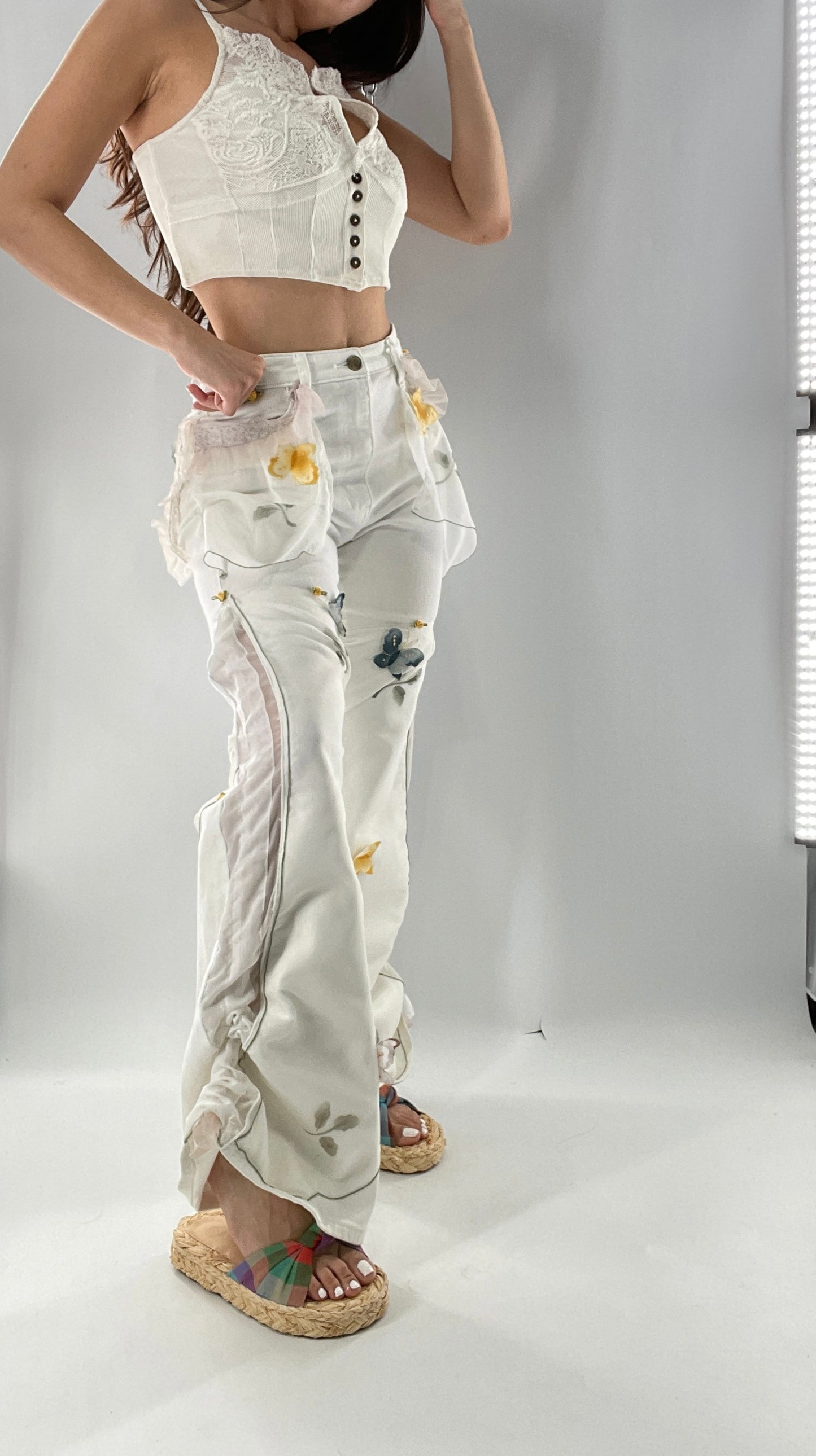 Remade Upcycled Lee White Jeans with Drawstring Adjustable Length, Lace Trim Pockets, Embroidery and Appliqué Details (27)