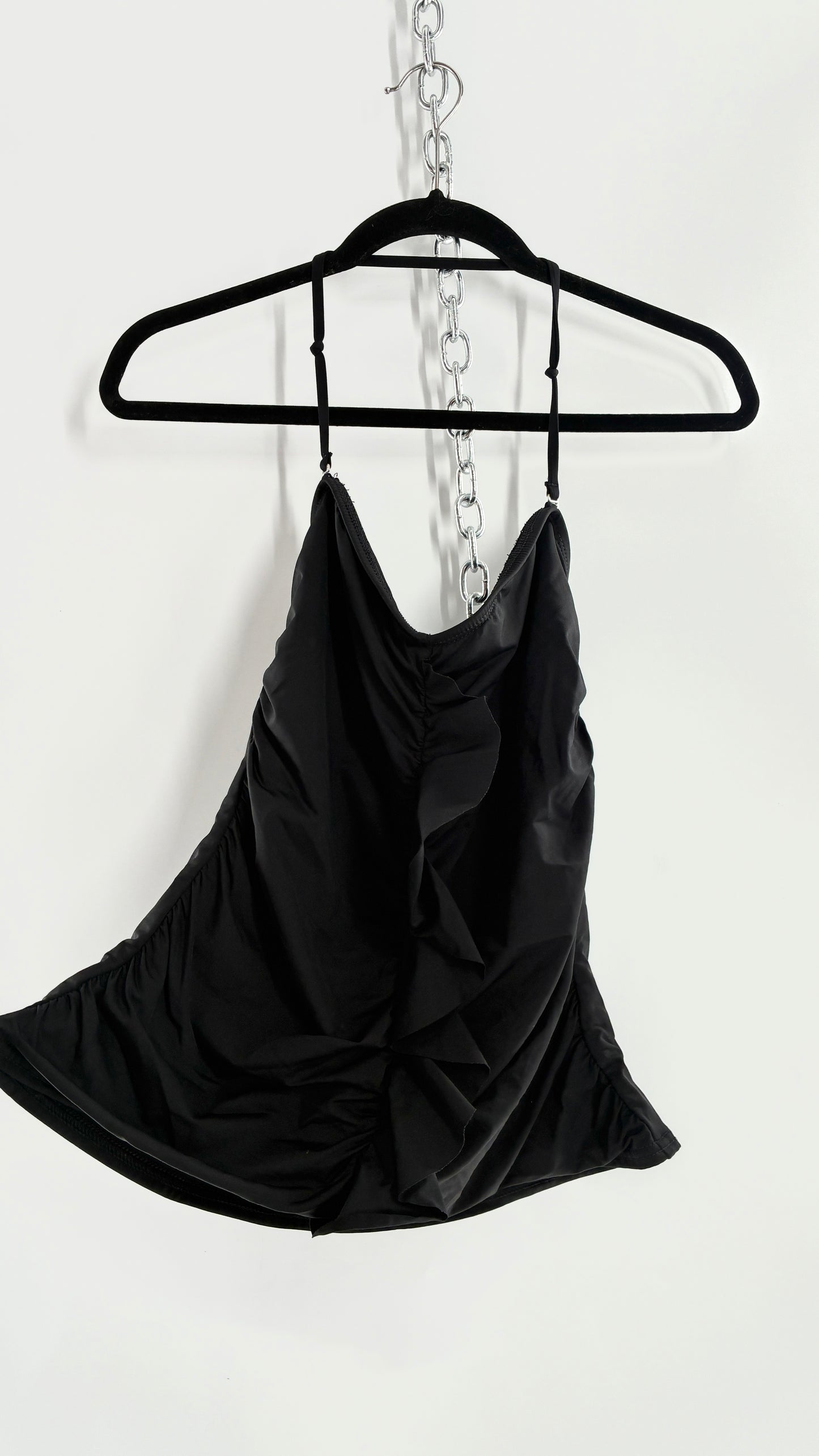 Vintage APT9 Black Sleeveless with Ruffled Detail and Built in Bra (12)