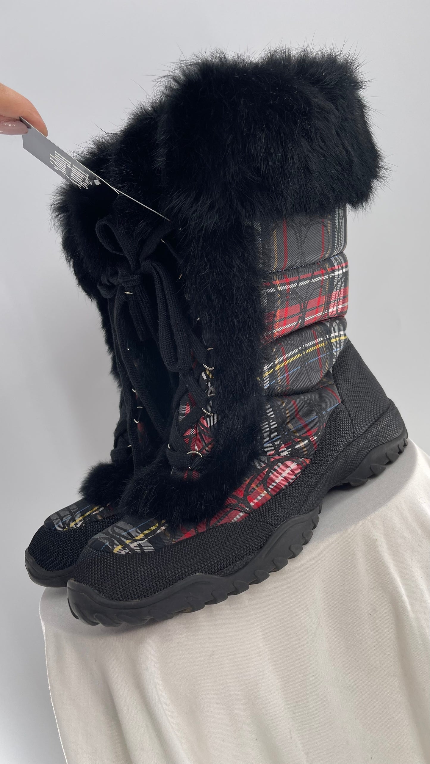 Vintage COACH Jennie Plaid Quilted Logo Patterned Boots with Rabbit Fur Trim (9)