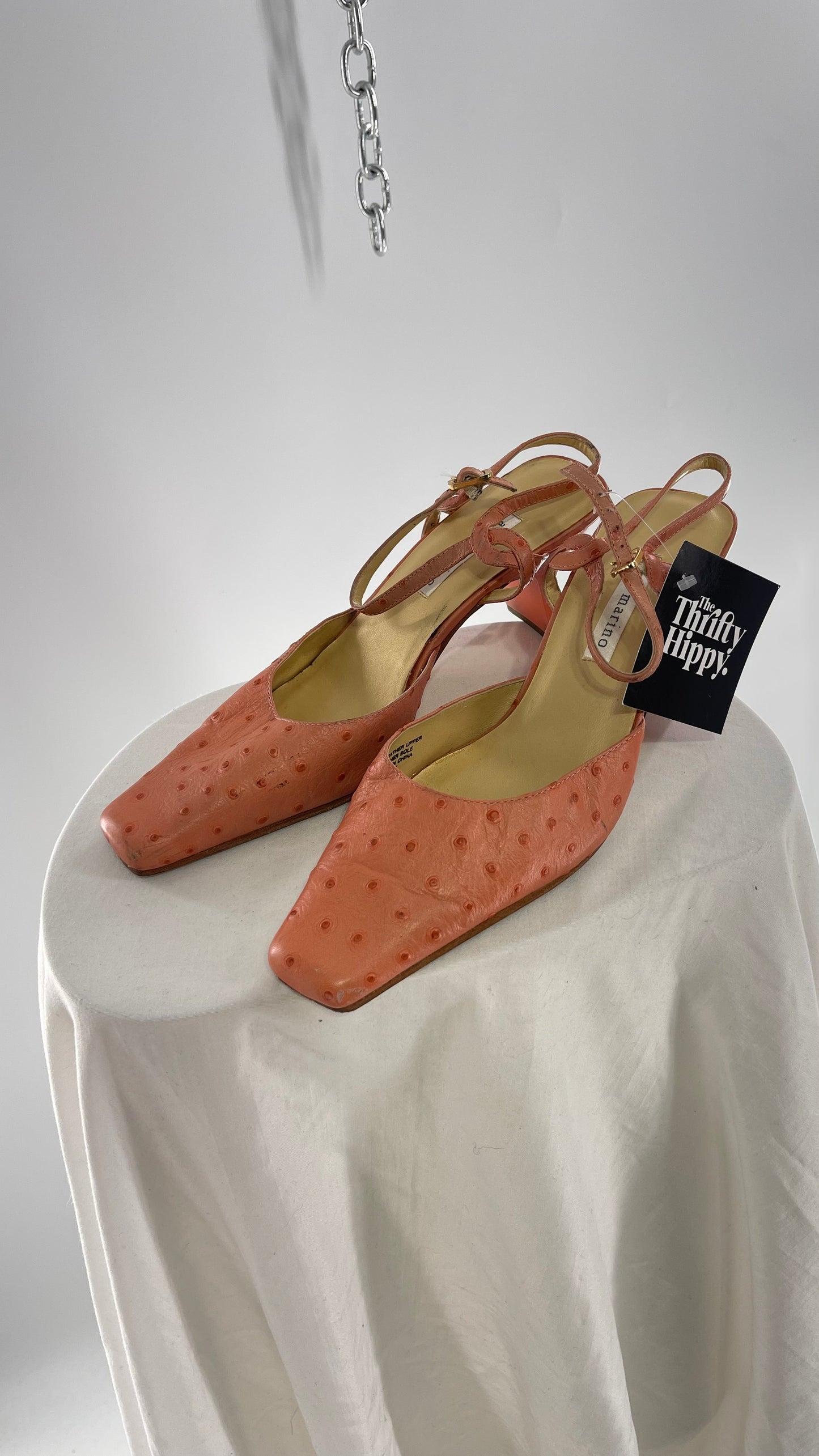 Vintage 1990s Ann Marino Pink Peach Genuine Leather Sling Back Pointed Square Toe Kitten Heel (8)