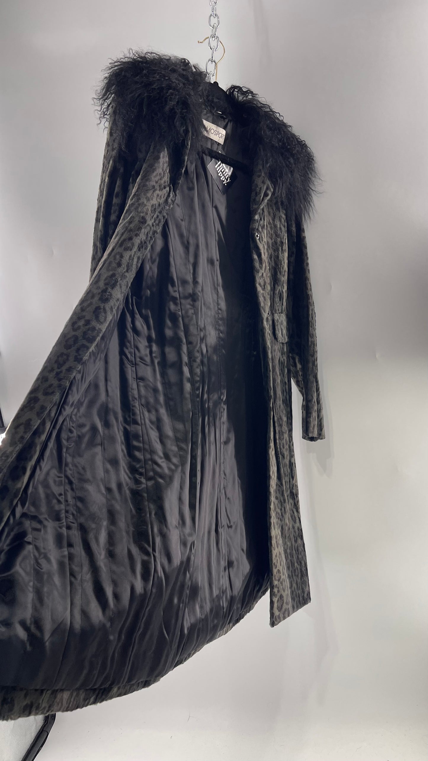 Vintage Romanian RAMOSTEPH Black/Gray Leopard Print Coat with Mongolian Fur Collar (Medium)