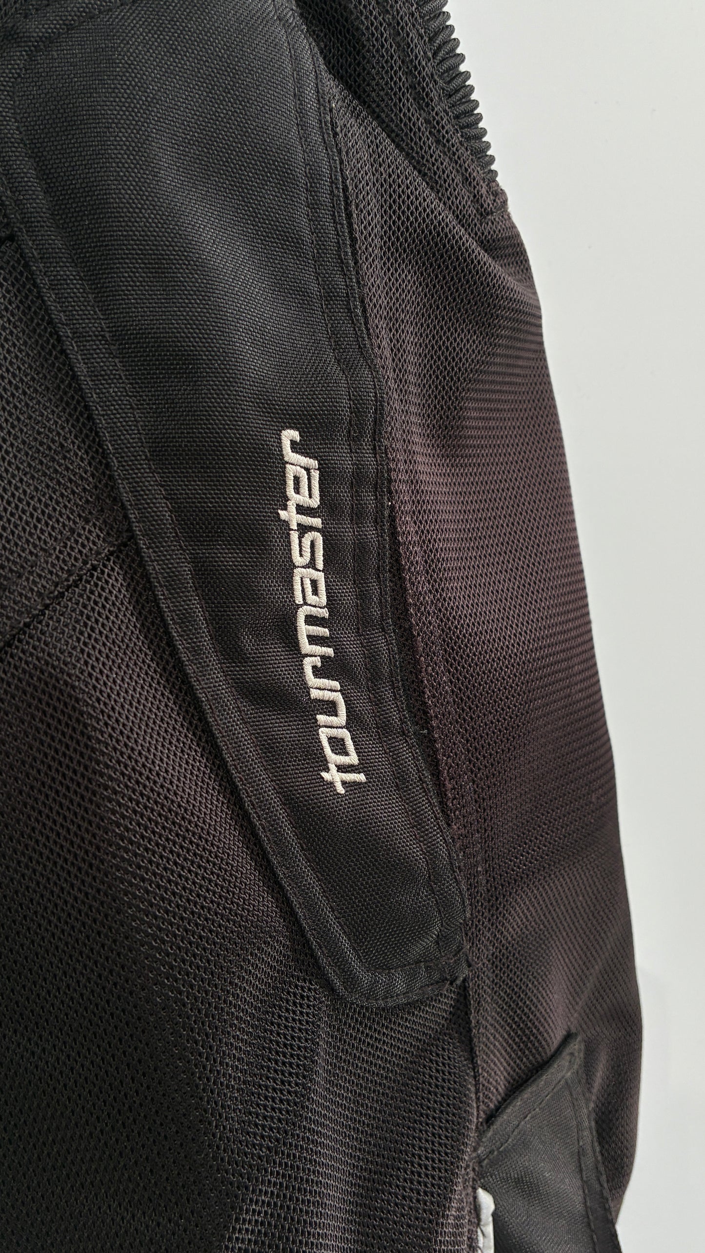 Vintage TOURMASTER VENTURE2.0 Motorcycle Riding Pants with Built In Padding (XXL Short)