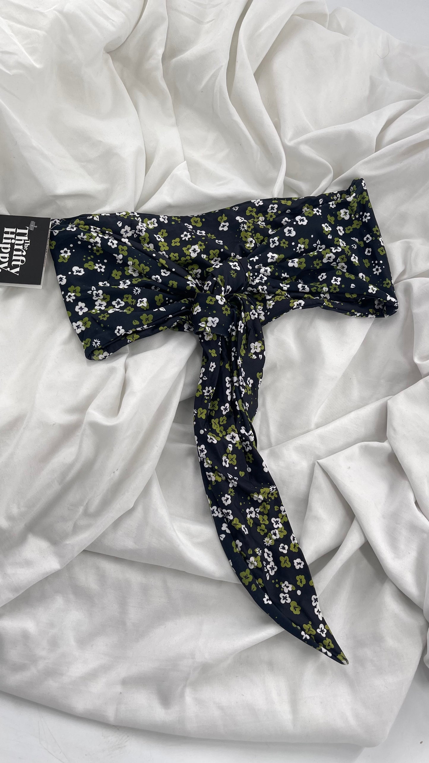 GILLIA swim Black Tie Up Bandeau with Green Poppy Florals (Medium)