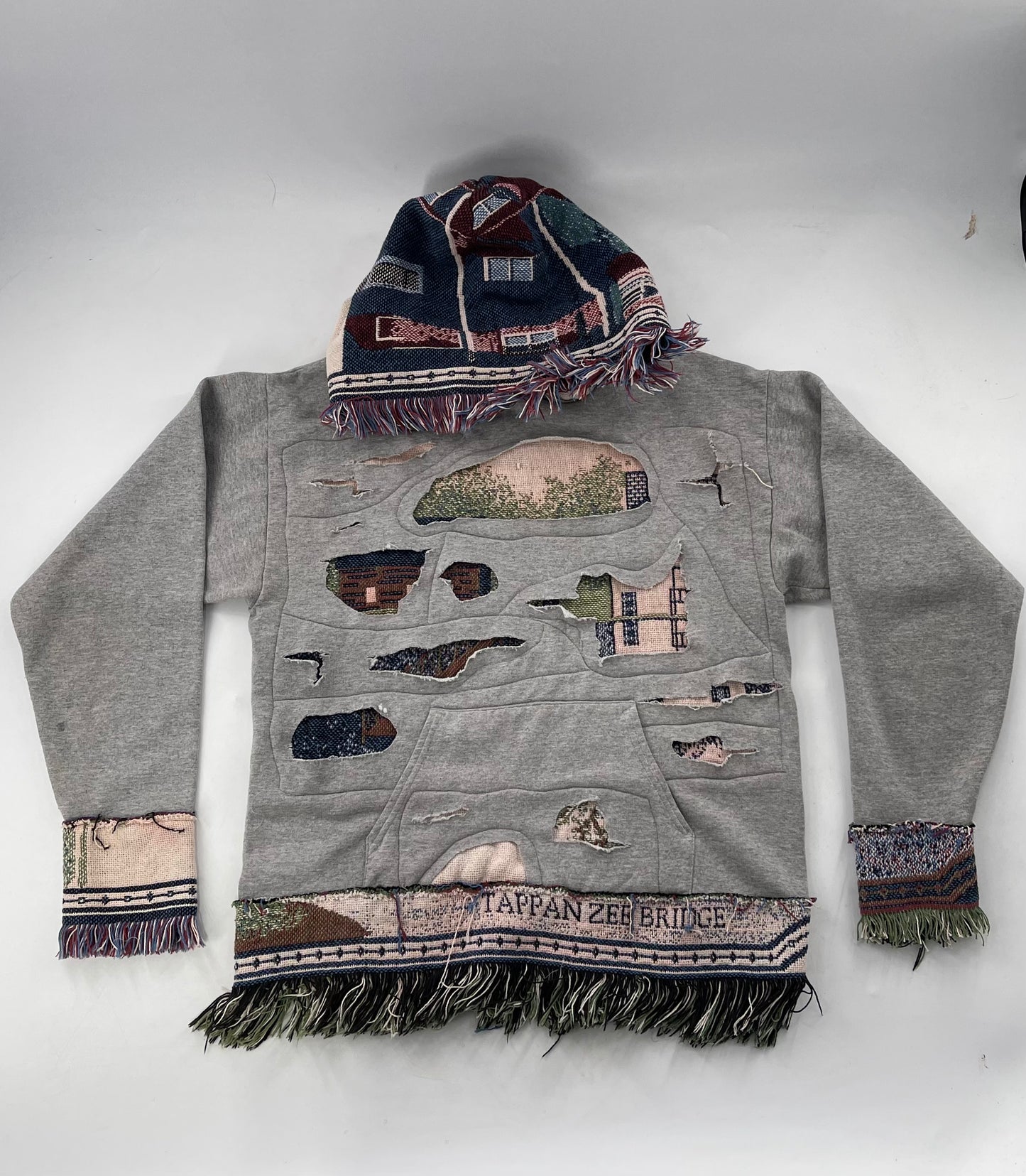CUSTOM NY Tappanzee Rugged Distressed Blanket Hoodie with Coloration Gradient (S/M)