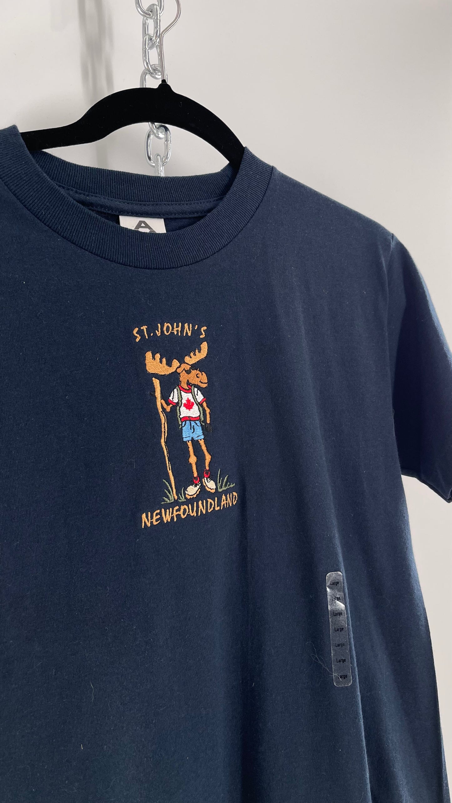 Vintage Embroidered ST John’s New Foundland T with Tags Attached (Small)