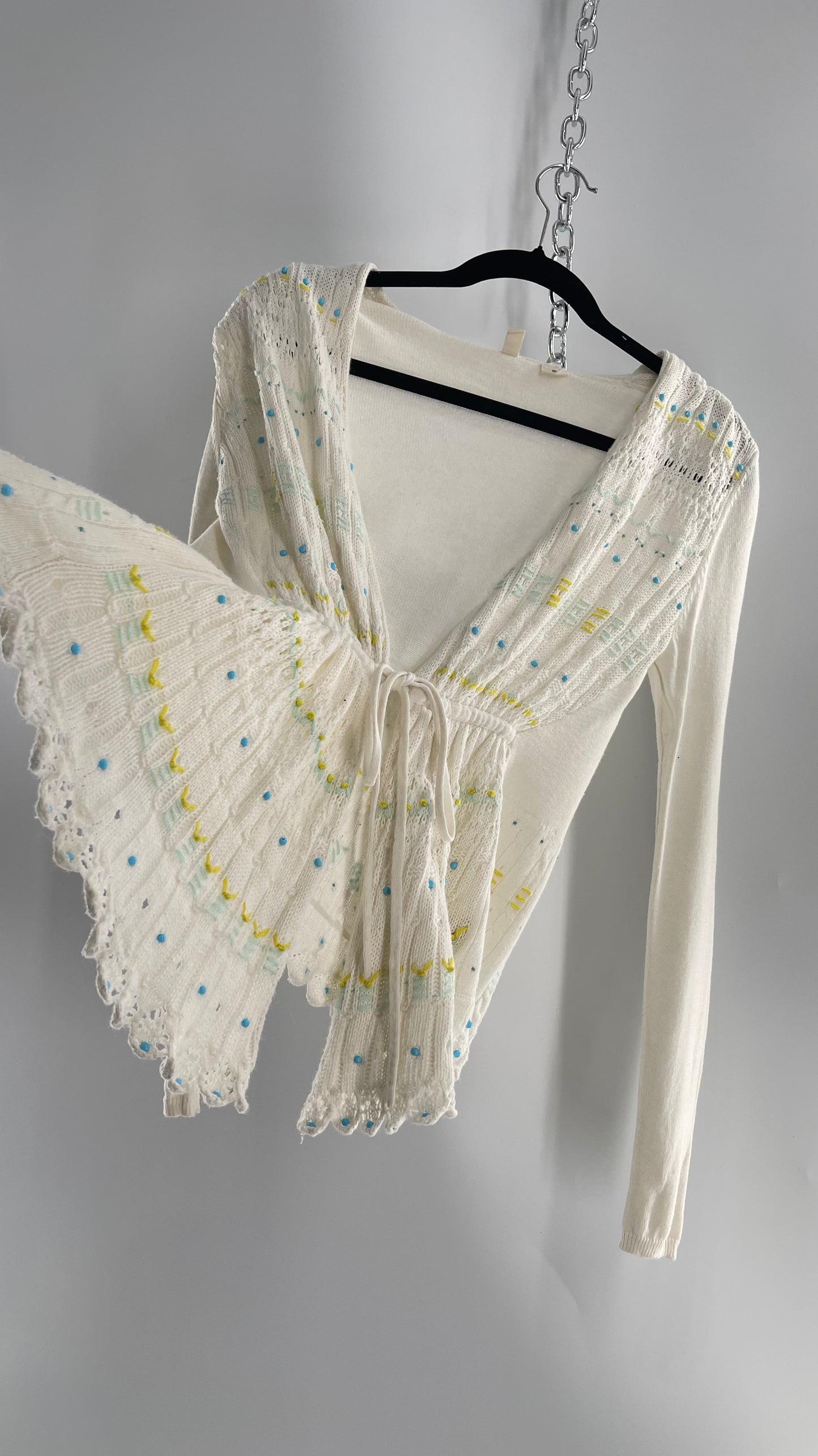 MOTH Anthropologie Beige Knit Tie Bust Sweater with Embroidered Daisies and Delicate Beading (Small)