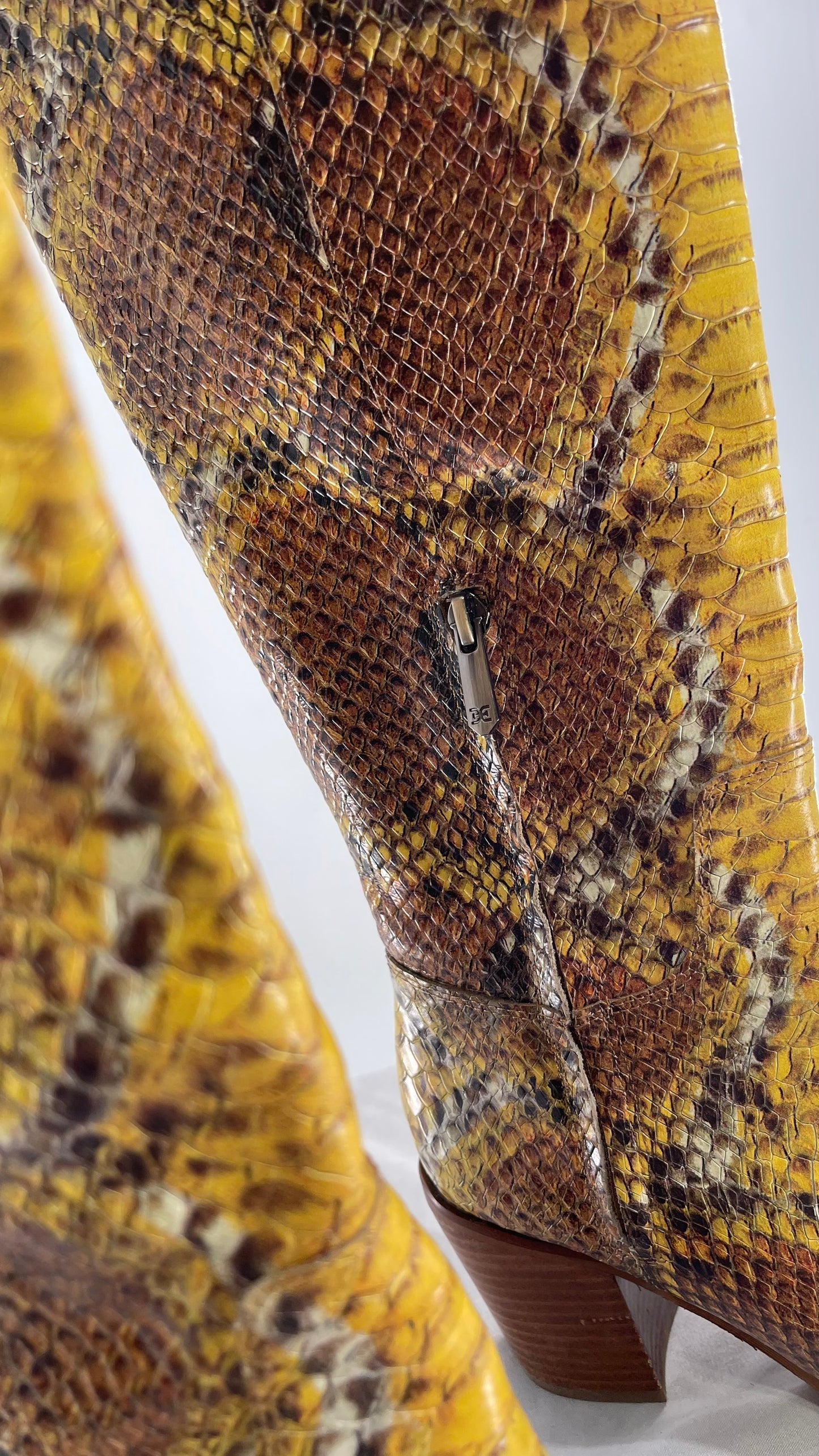 Sam Edelman Yellow Snakeskin Patterned Pointed Toe Knee High Boots (7)