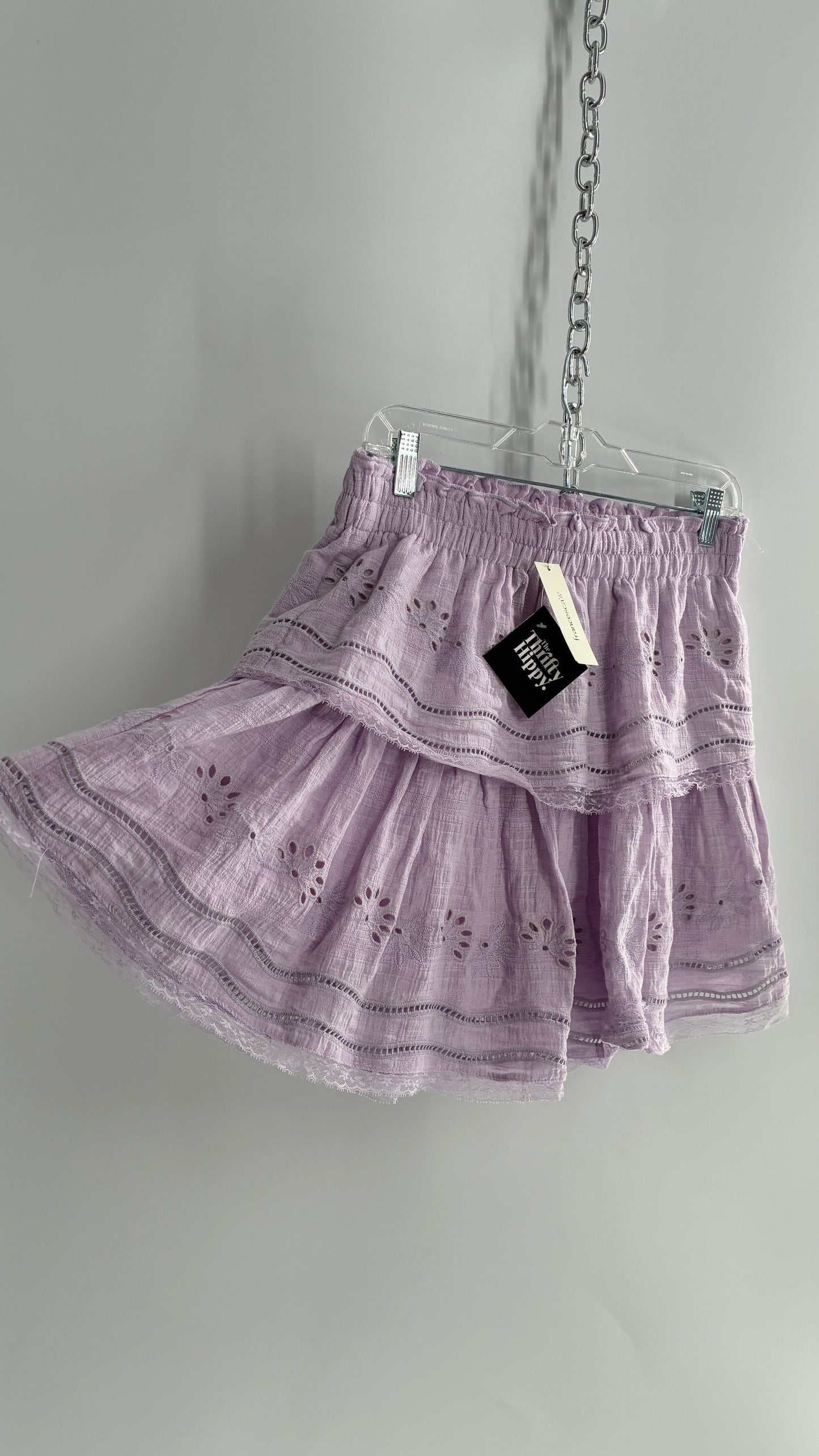 Francesca’s Lavender Lilac Tiered Ruffle Mini Skirt with Tags Attached (Large)