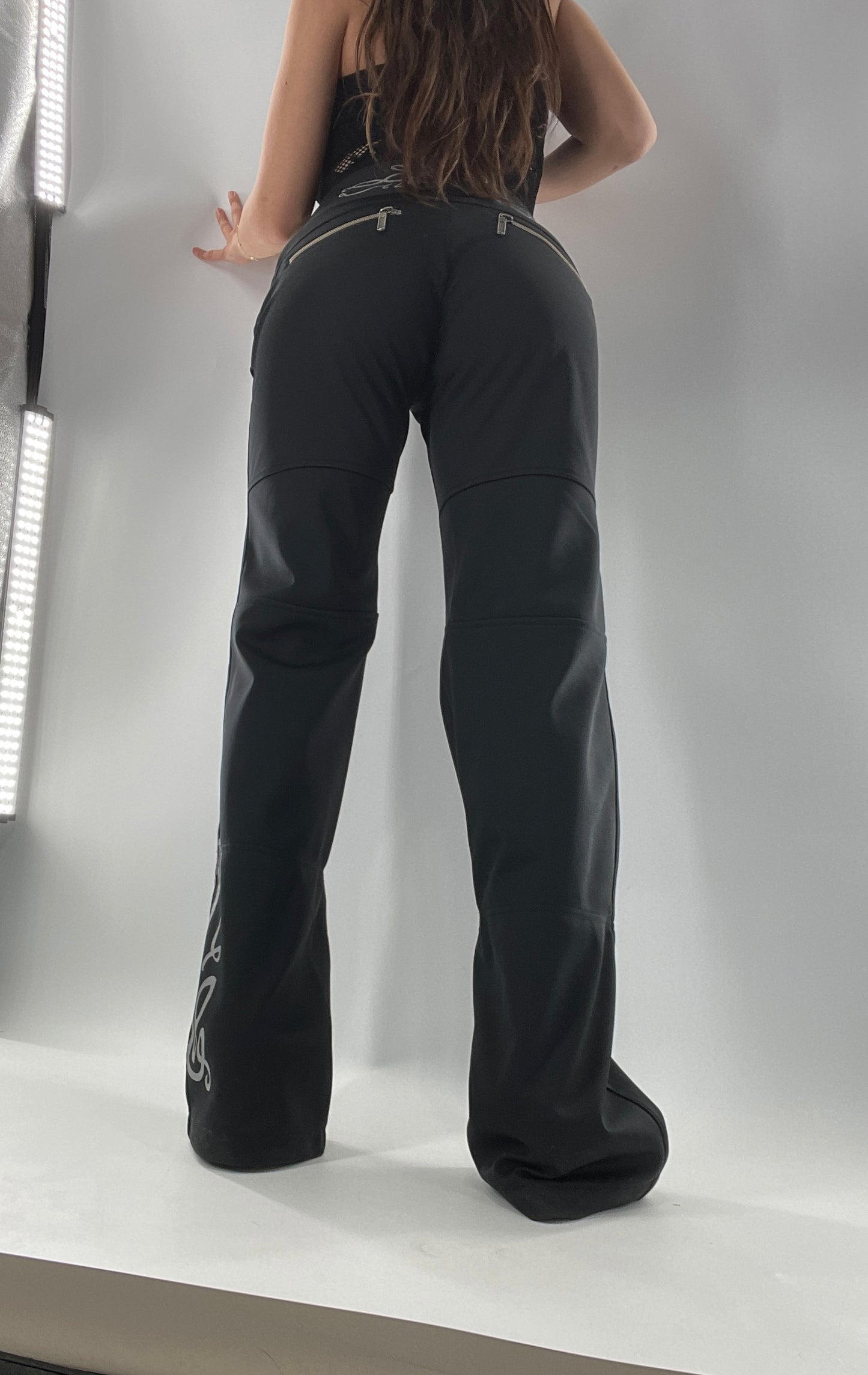 Vintage Athleta Flare 100% Nylon Thick Stretchy Black Pants with Side Clasps, Low Rise, Graphic on Back and Side of Leg (4)