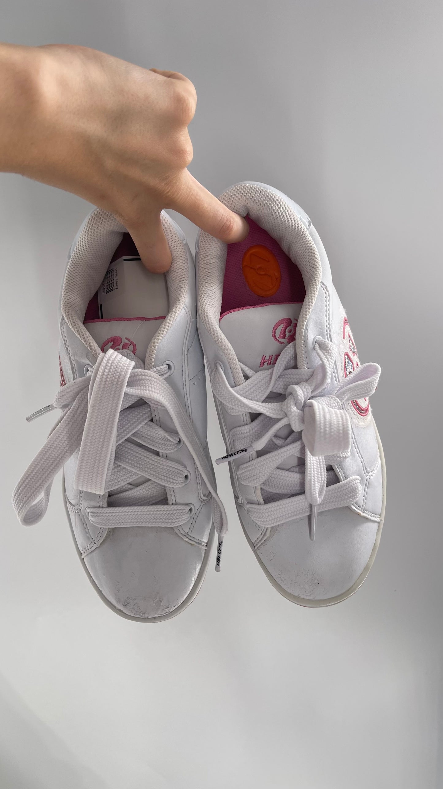 Vintage Scuffed Up White Pink Glitter Heelys (7)