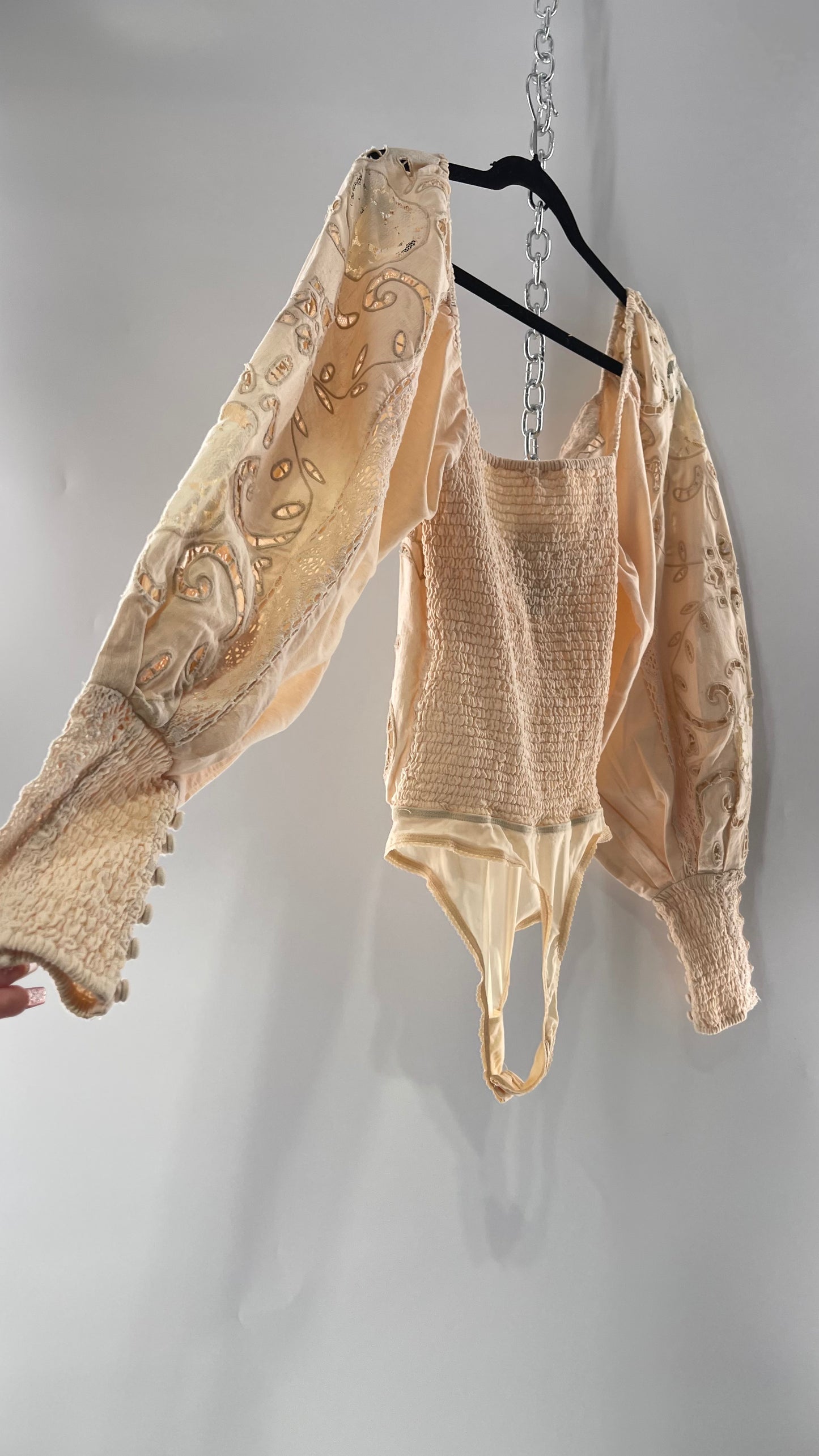 Free People Off White Cotton Bodysuit with Embroidered Lace Balloon Bishop Sleeve and Smocked, Buttoned Cuffs (Large)