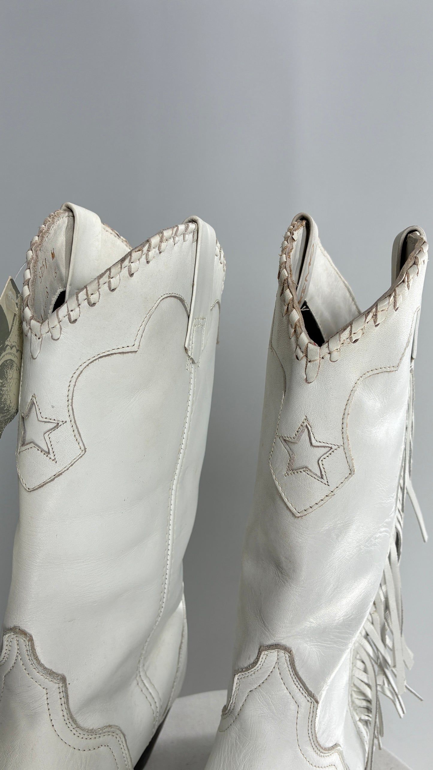 Deadstock Vintage ACME White Cowboy Boots with Braided Cuff, Fringe Sides(6)