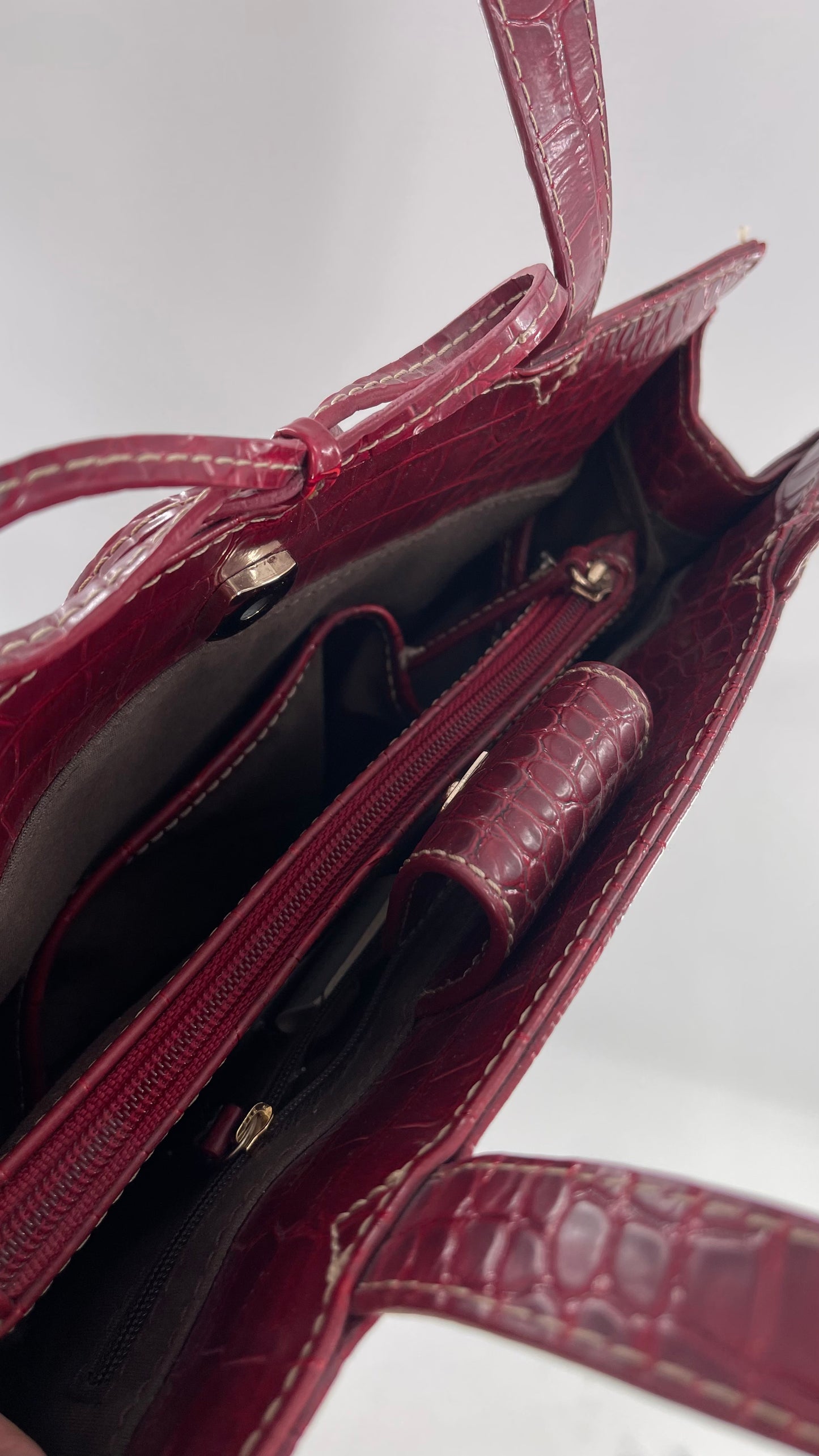 Vintage Liz Claiborne 1990s Cherry Red Crocodile Embossed Structured Bow Bag
