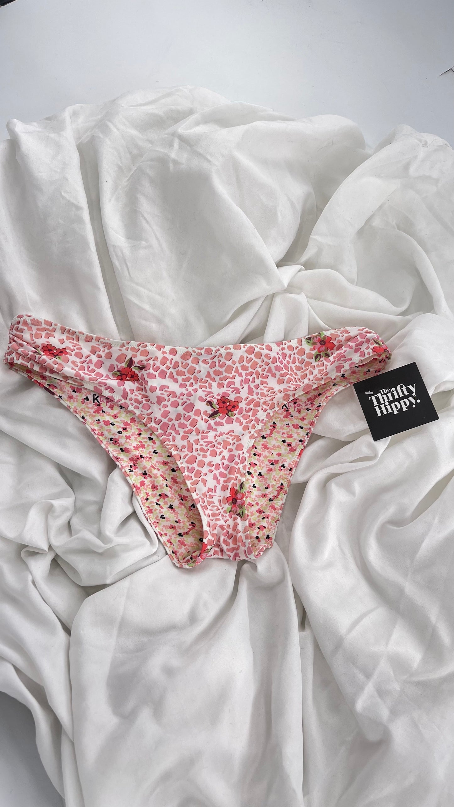 K ti per te Reversible Pink Floral Animal Print Swim Bottoms (Large)