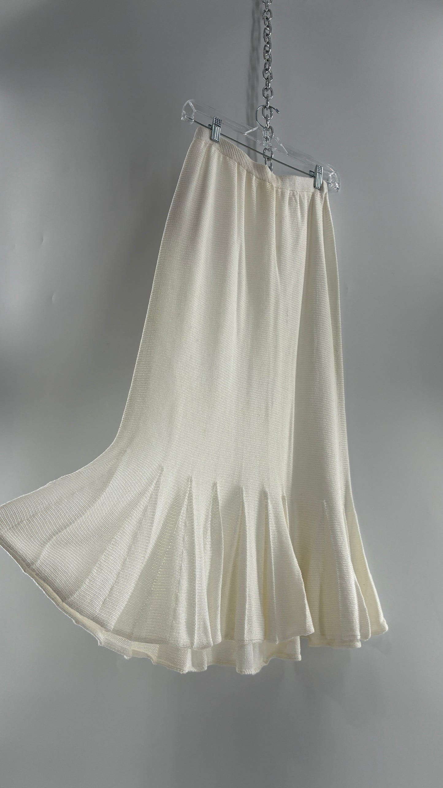 Vintage MARY JANE MARCASIANO White Knit 100% Cotton Made in NY Mermaid Style Skirt (Medium)