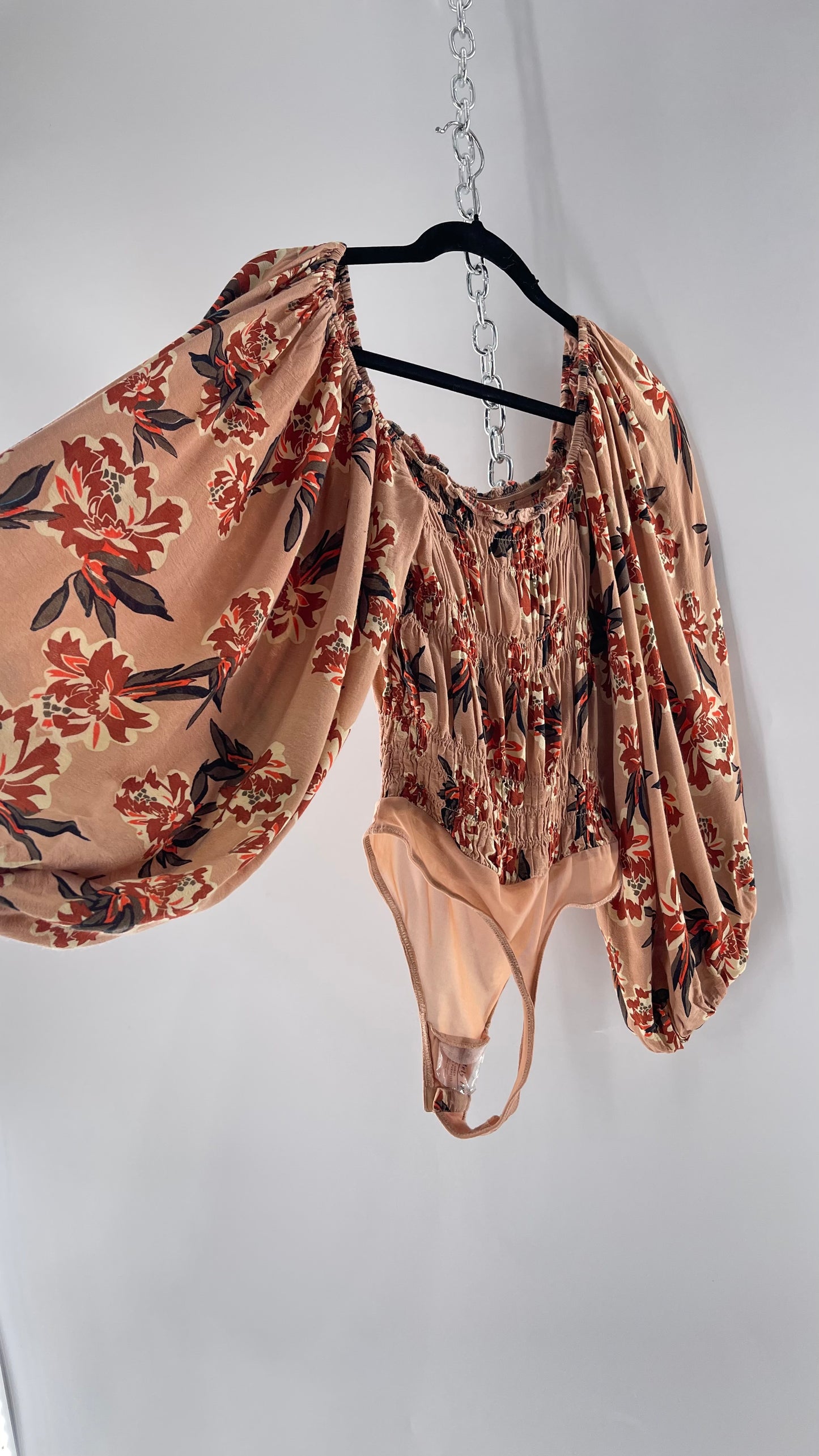 Free People Dusty Pink Smocked Floral Bodysuit with Dramatic Excessive Bubble Sleeves (XS)