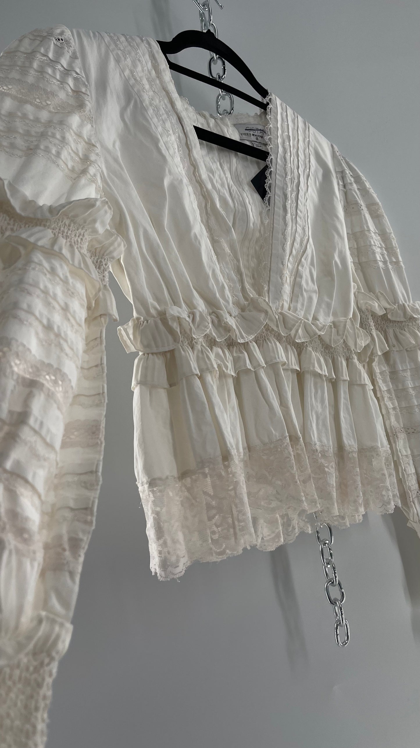 CISTAR NEW YORK White Balloon Sleeve Blouse Adorned in Delicate Ruffled and Lace (Medium)