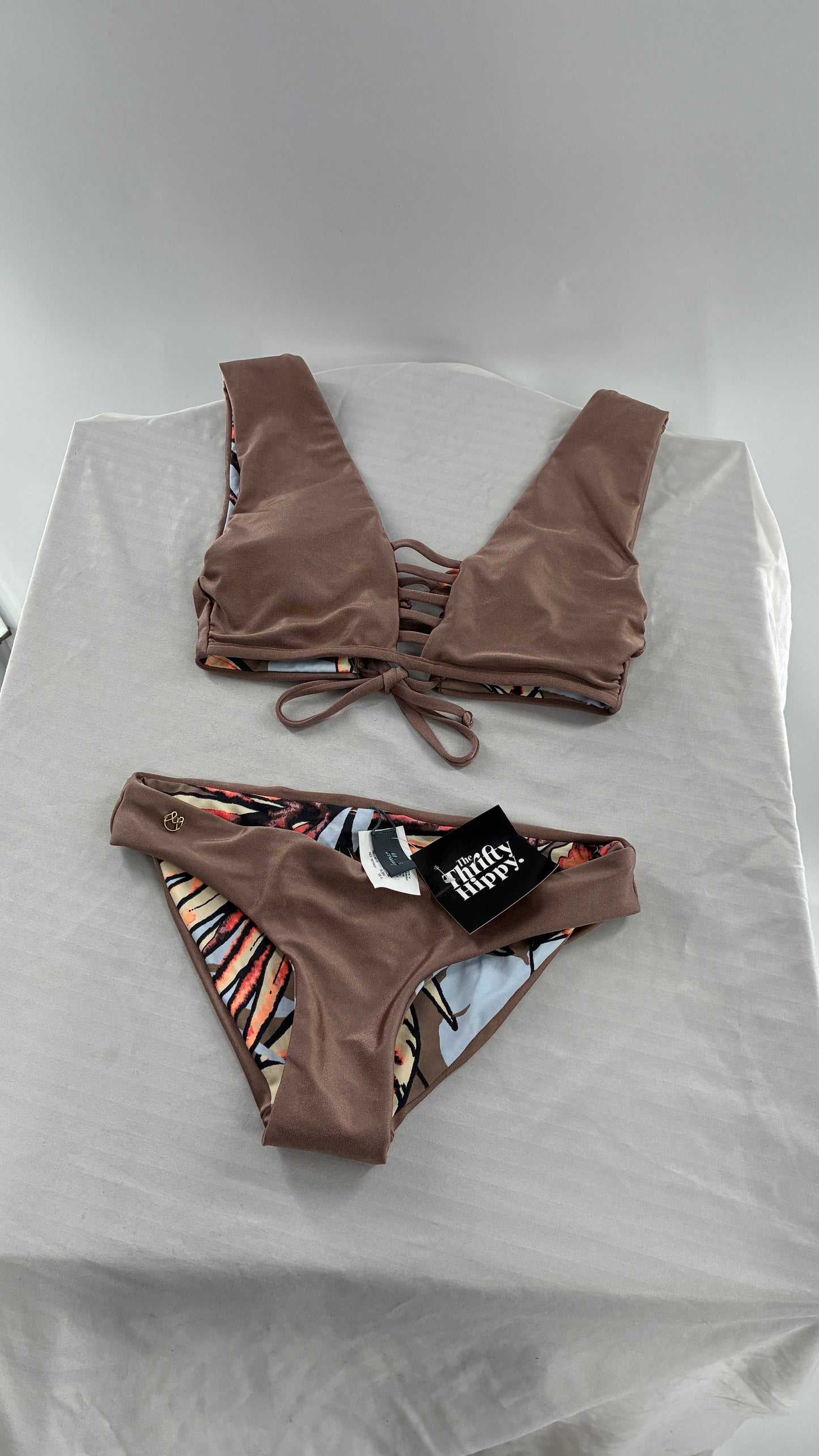 NWOT MAAJI Tan and Tropical Patterned Reversible Swim Set (L Top, XS Bottoms)