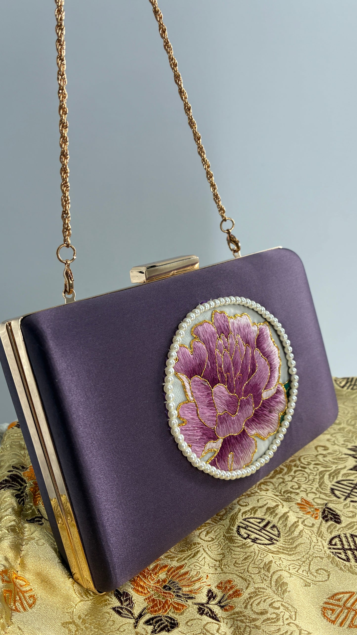 Vintage Hand Embroidered Flower Purse with Pearl Detailing