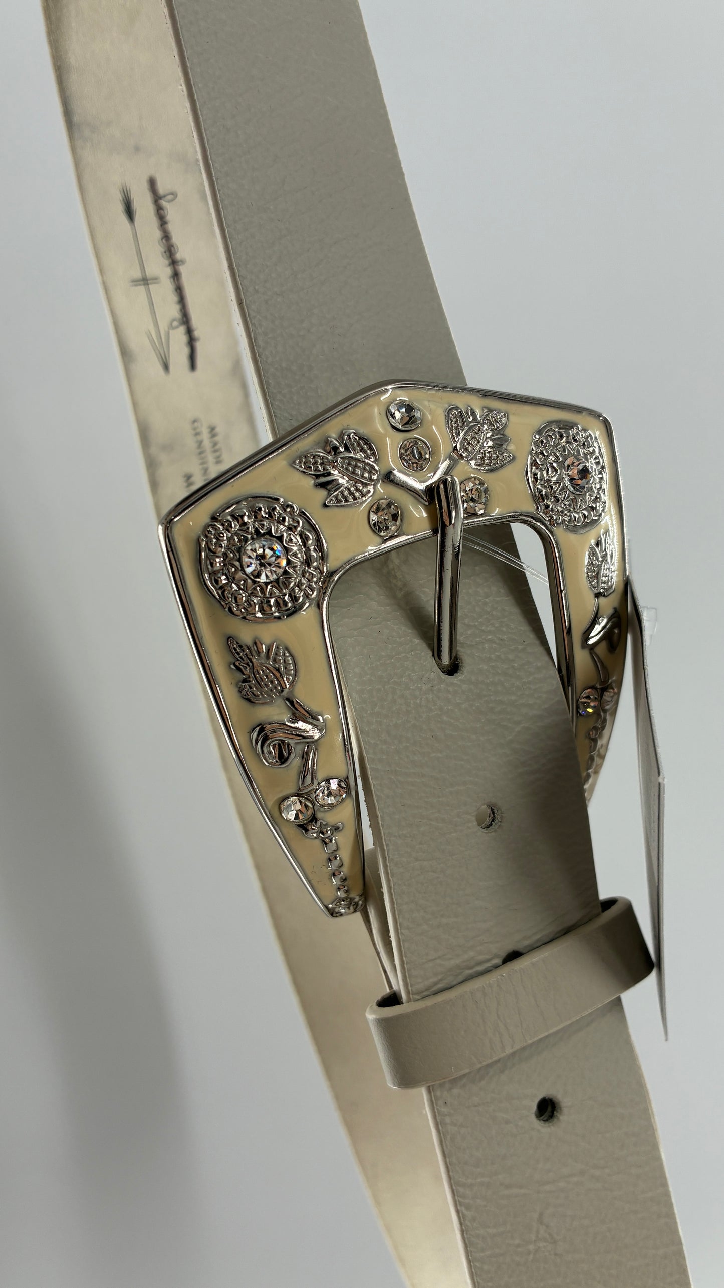 LoveStrength Anthropologie Off White Leather Belt with Oversized Dramatic Buckle (M/L)