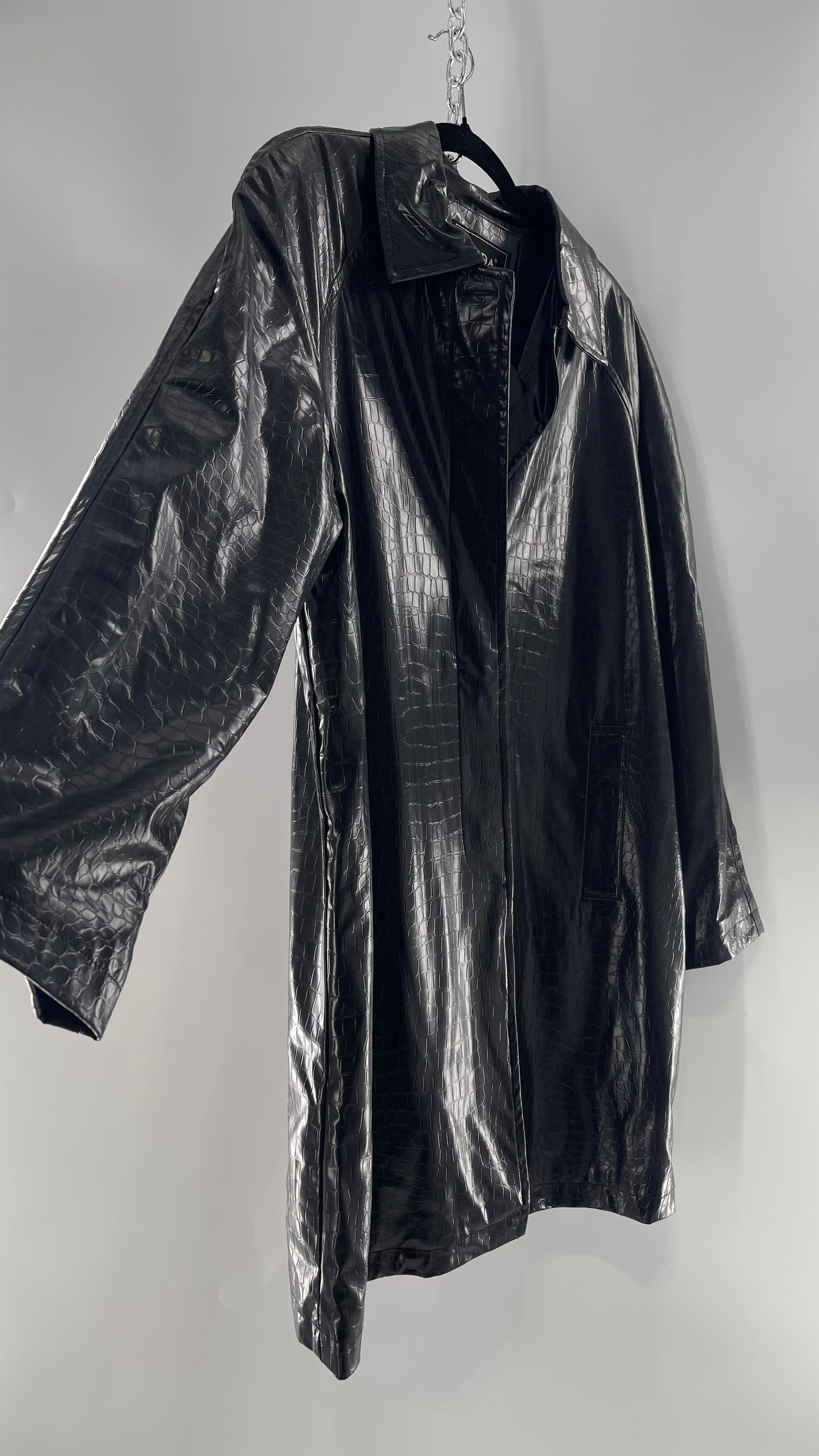 FU DA NEW YORK Black Crocodile Embossed Coat (C) (XL)