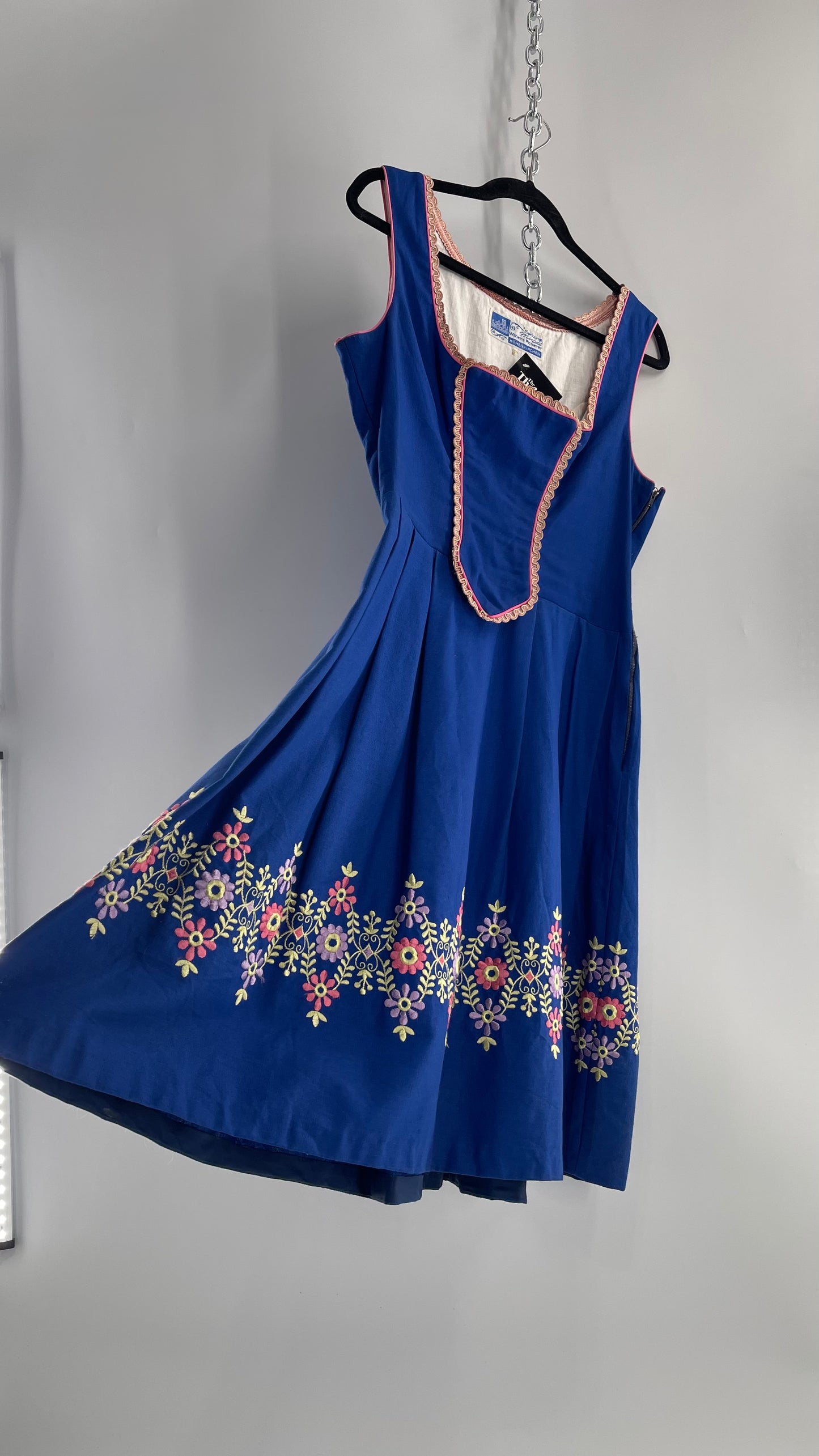 Vintage 1970s Spitzing Modell Wilhelm Picherer Hohenkirchen Traditional German Hand Embroidered Royal Blue Dress (M)