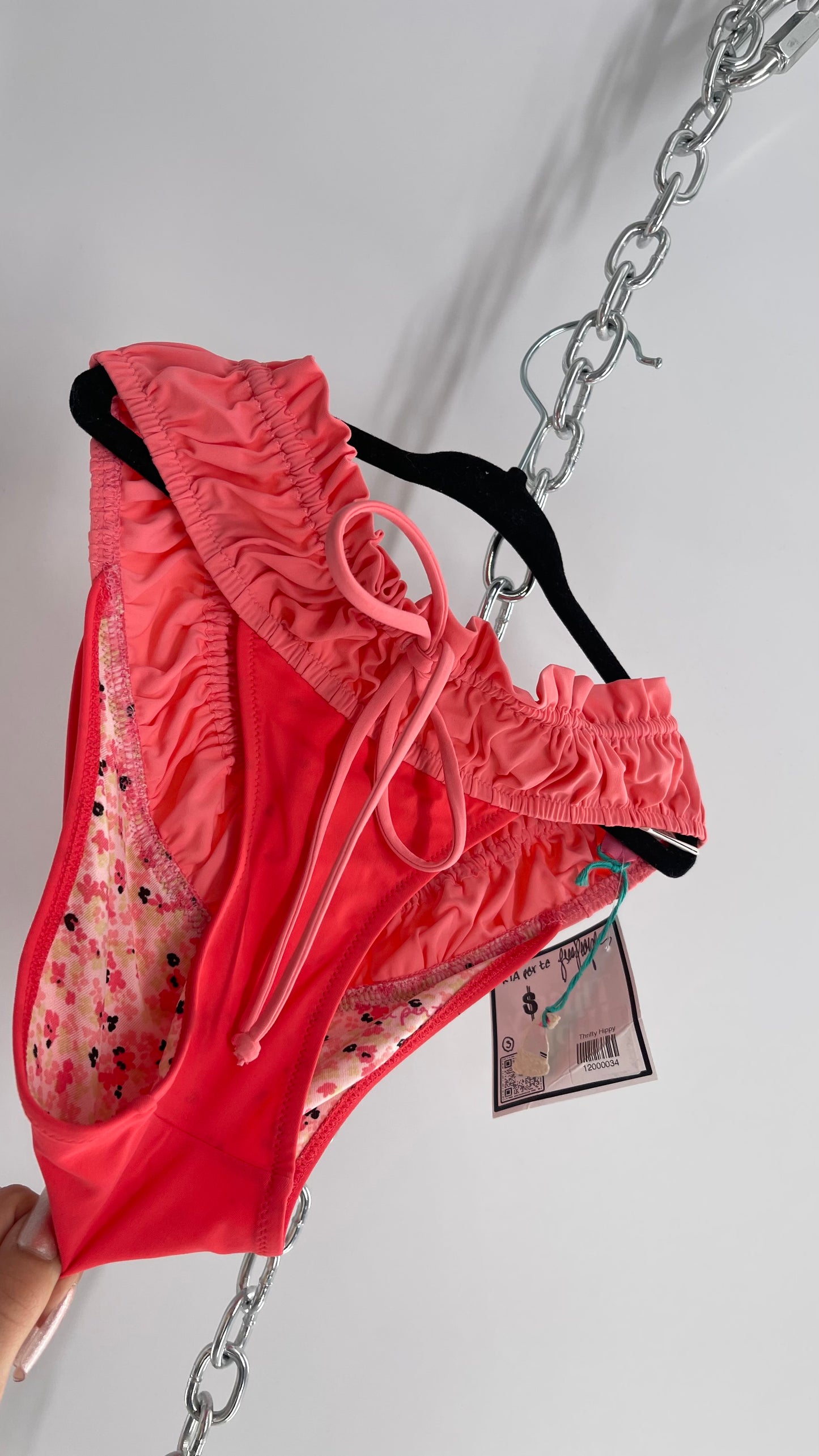 Kti per te Free People Ruched Waistline Pink Swim Bottoms NWOT (Small)
