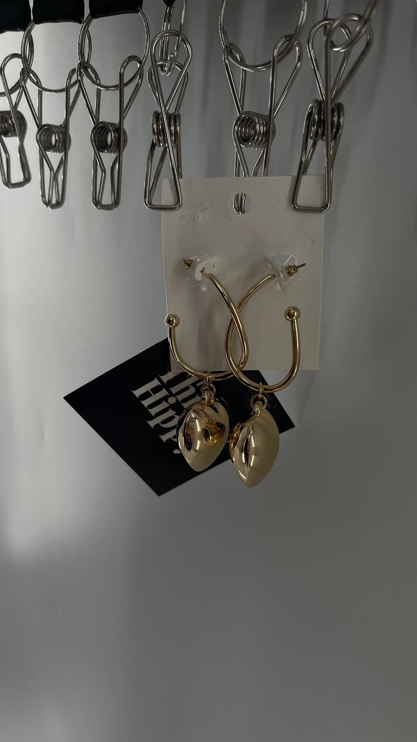 Free People Drooping Heart of Gold Earring