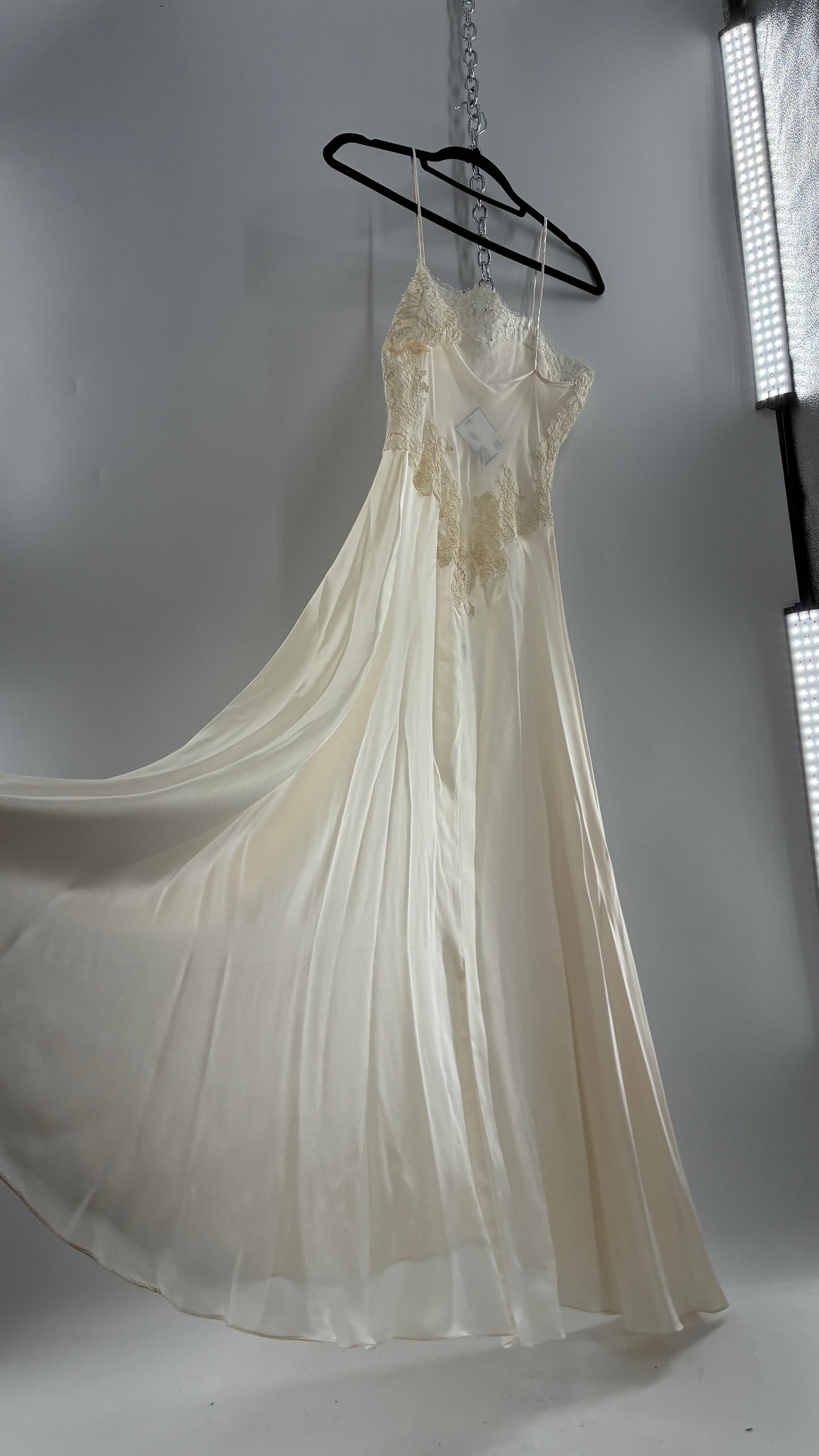 Vintage JONQUIL 100% Silk Gown with Heavy Lace Appliqués and Low Cut Sheer Back (Medium)