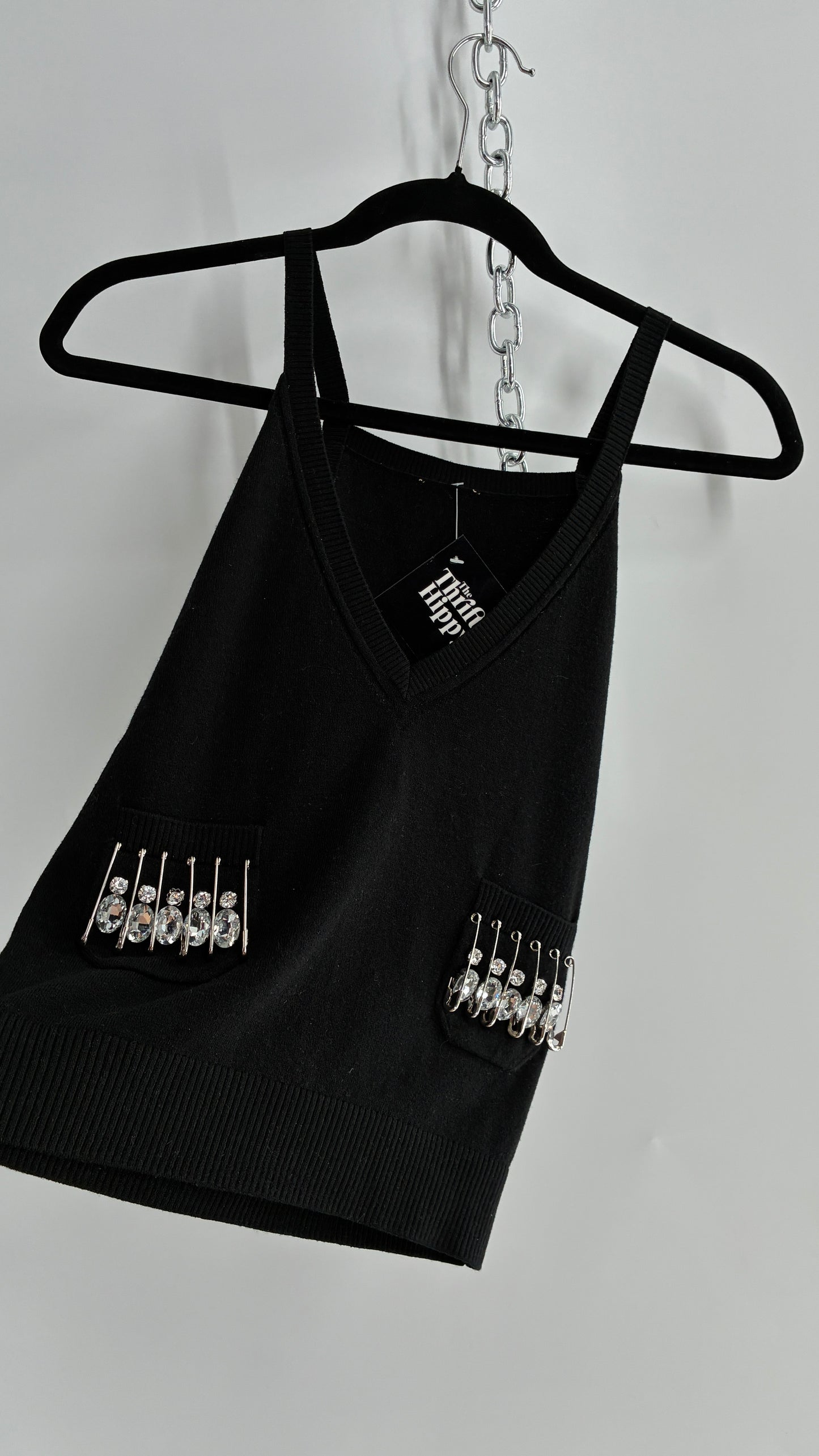 Vintage GILMAR ITALY 87% wool V Neckline Tank with Oversized Rhinestones and Safety Pin Details (38)