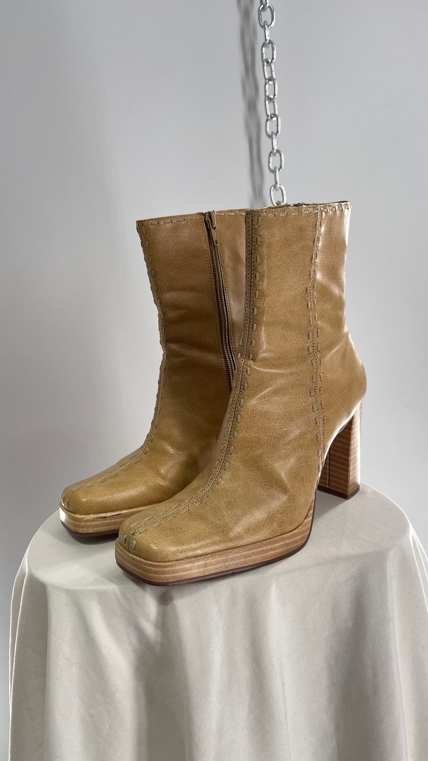 Vintage LEI Tan Square Toe Platform Booties with Stitch Detailing (6.5)