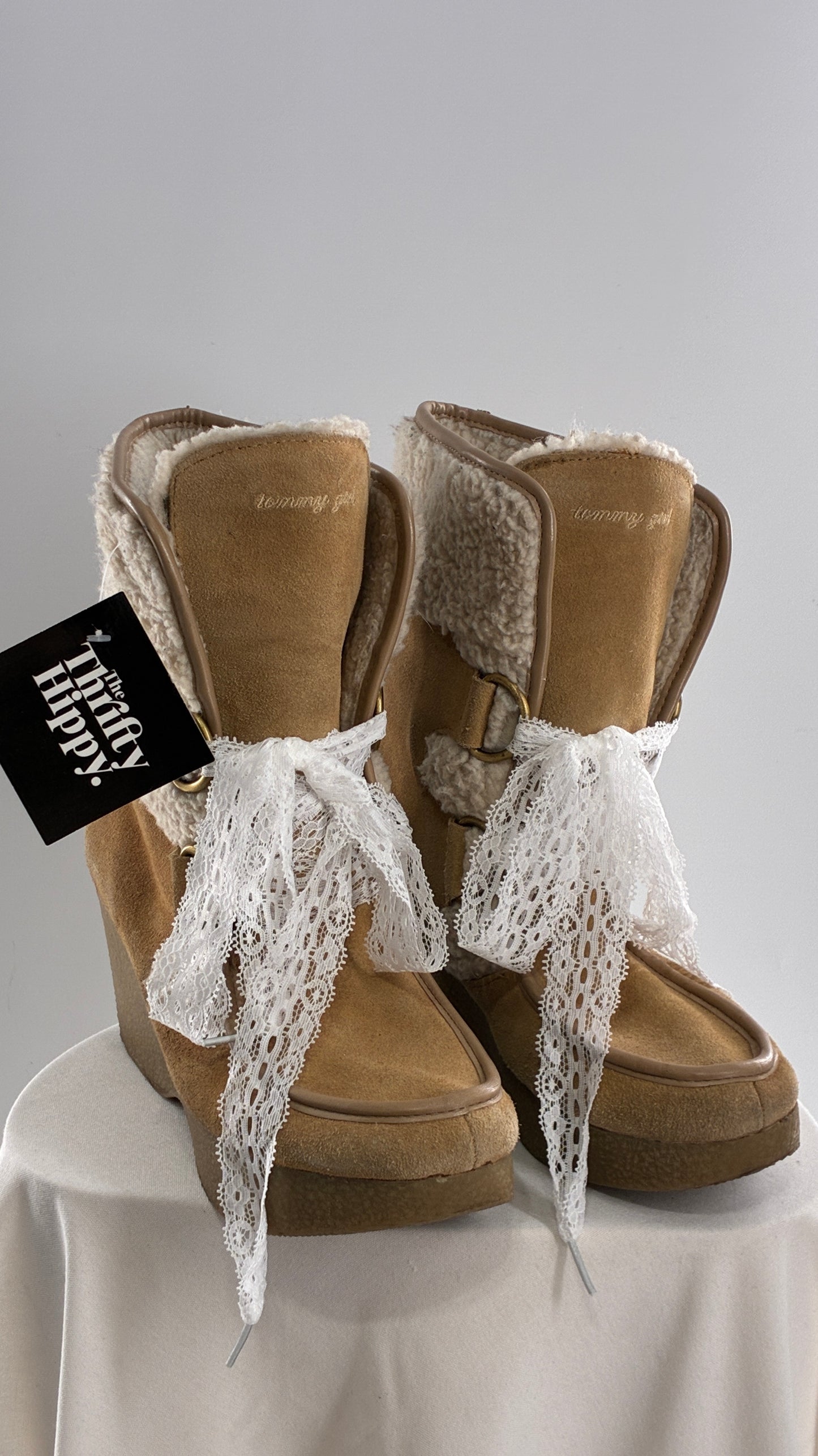 Vintage TOMMY GIRL Suede Leather Wedge Heels with Sherpa Details and Lace Trim Laces (8)