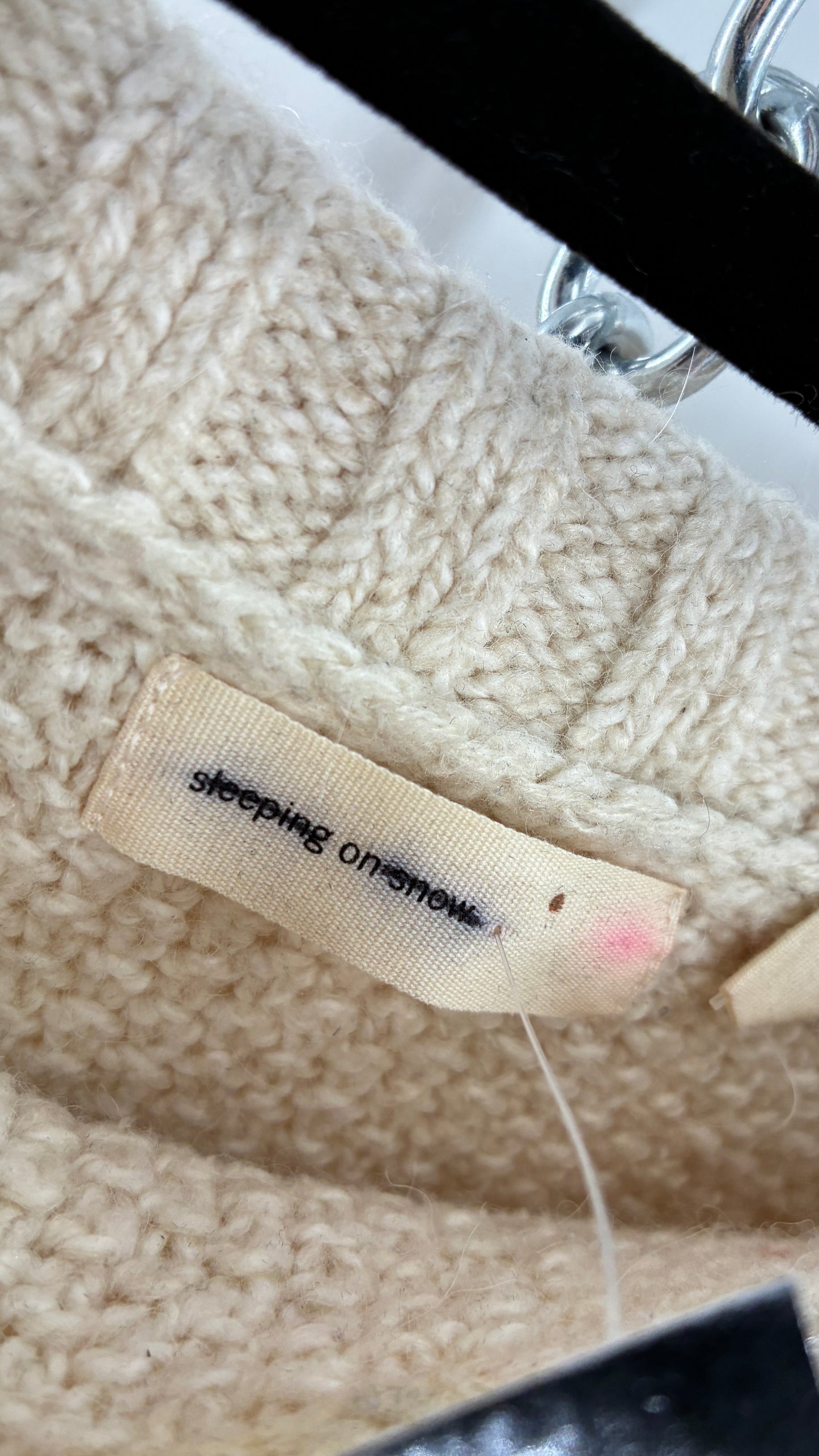 Sleeping on Snow Off the Shoulder Cable-knit Sweater (Small)