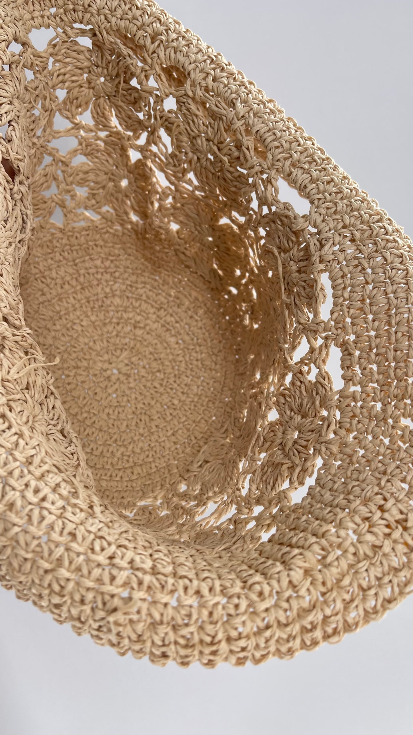 Deadstock Vintage Tan Crochet Straw Sun/Bucket Hat