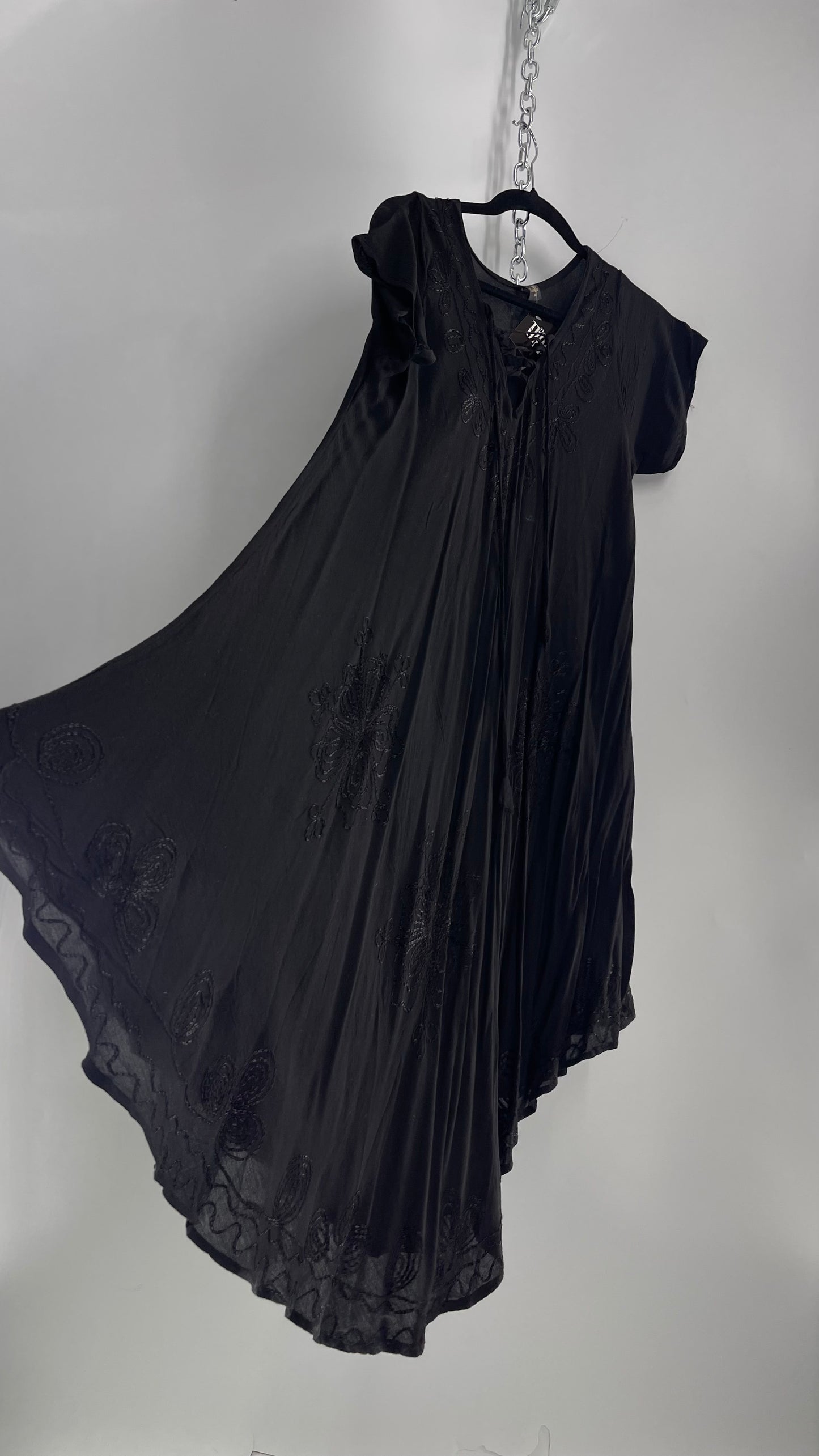 Vintage Voluminous Black Embroidered Goth Fairy Dress (Medium)
