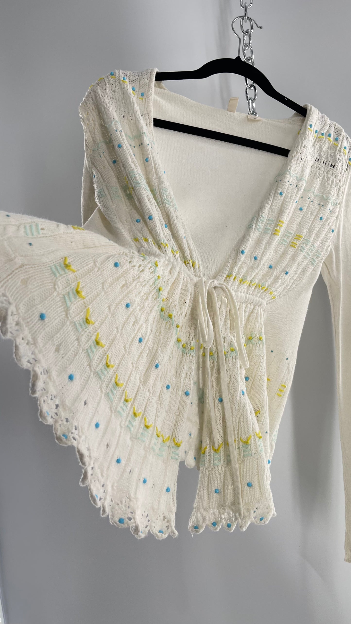 MOTH Anthropologie Beige Knit Tie Bust Sweater with Embroidered Daisies and Delicate Beading (Small)