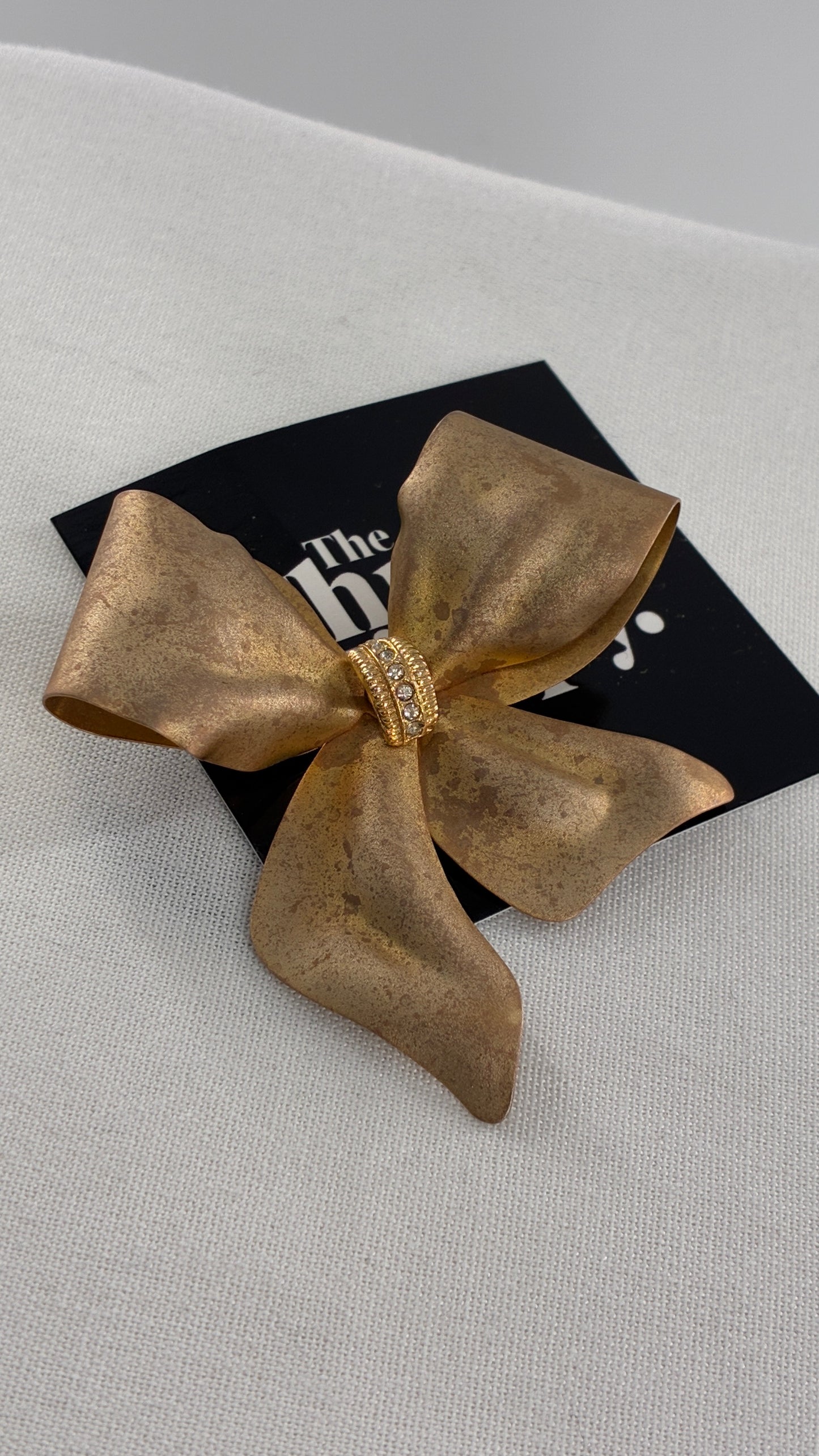 Vintage Oversized Gold Bow Brooch Pin